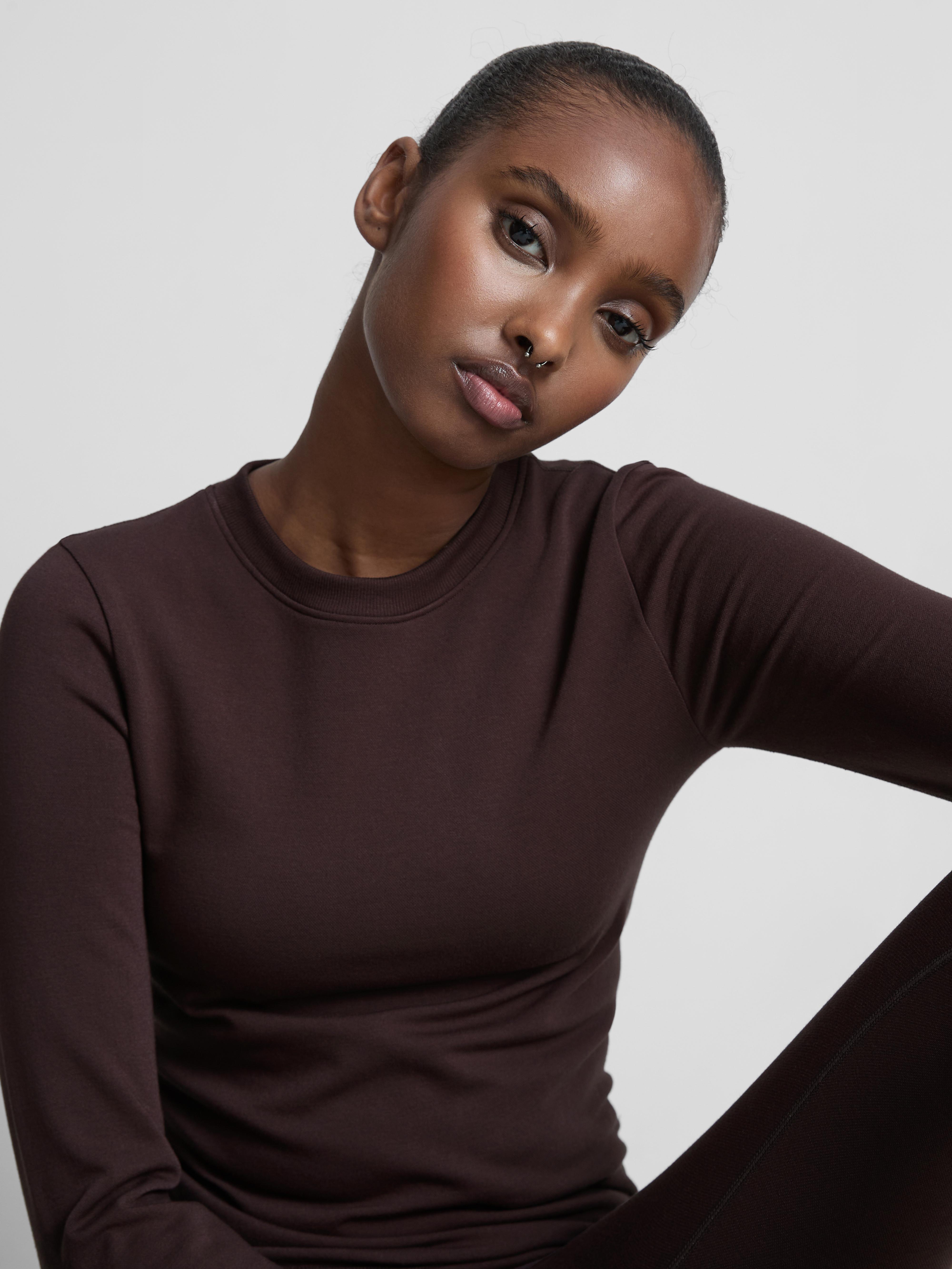 Women's Chocolate Seamless Brushed Long-Sleeve Top