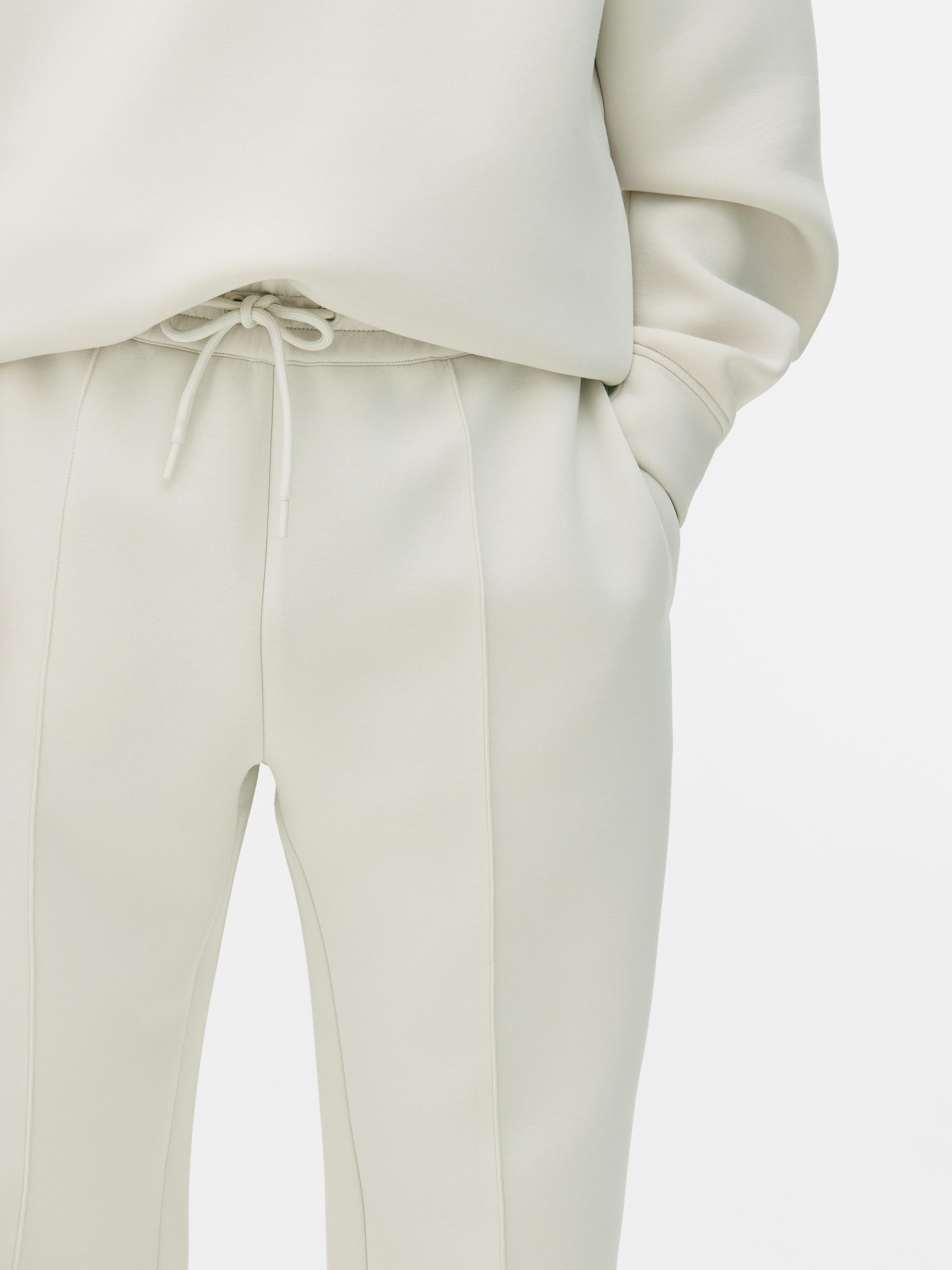 Pleated Smart Joggers