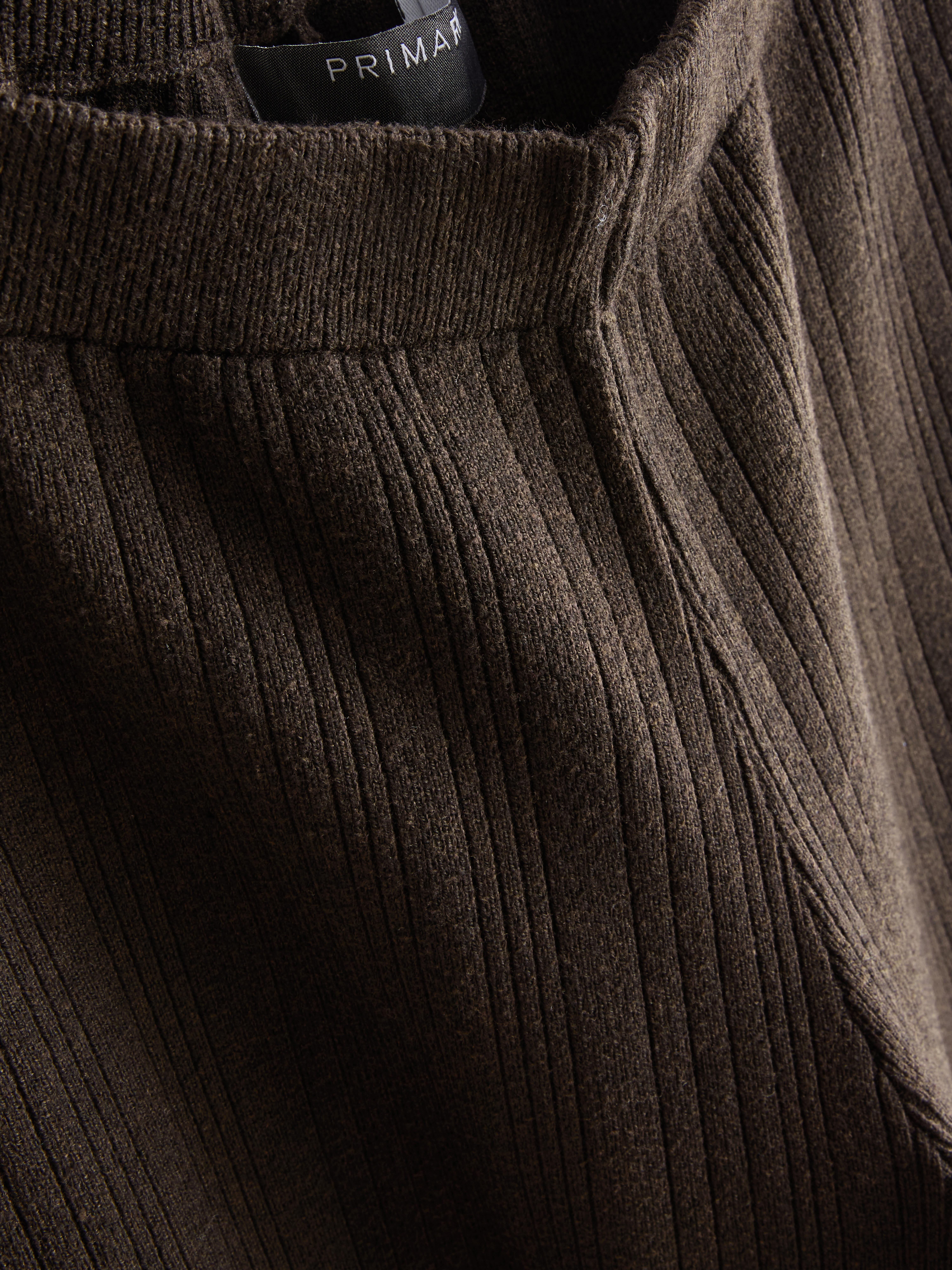 Relaxed Ribbed Straight Leg Trousers