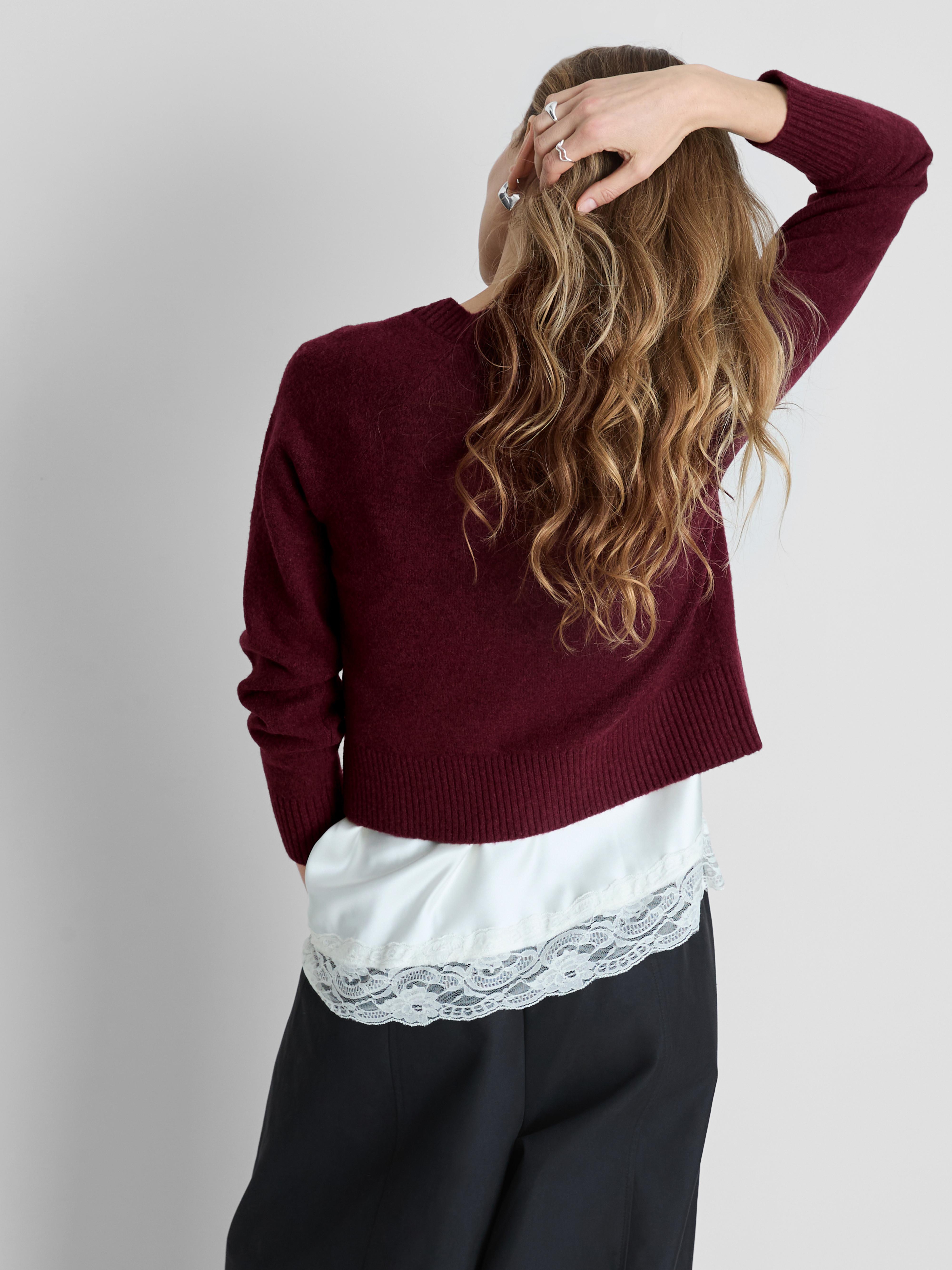 Crew Neck Applique Cardigan