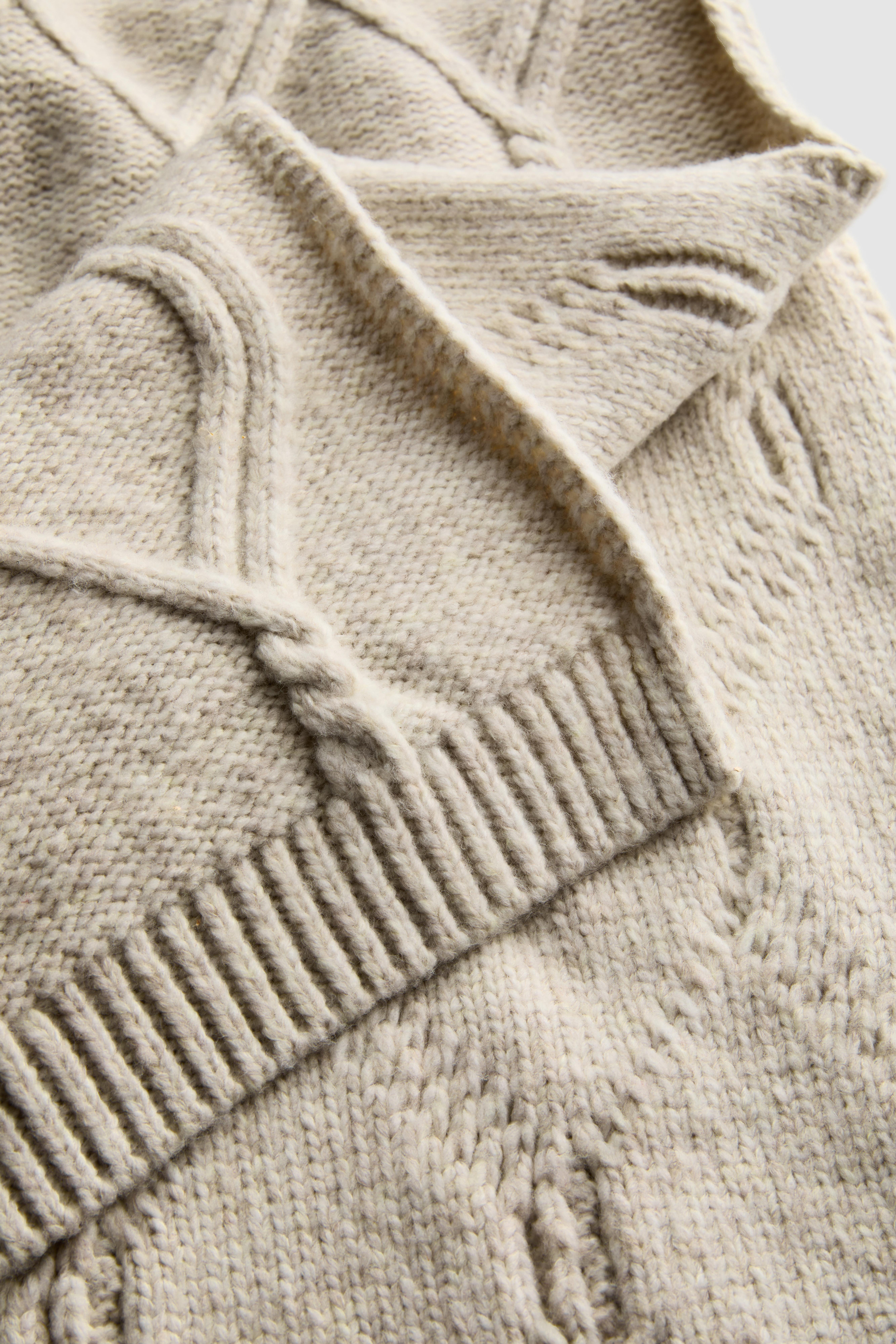 Cable Knit Scarf