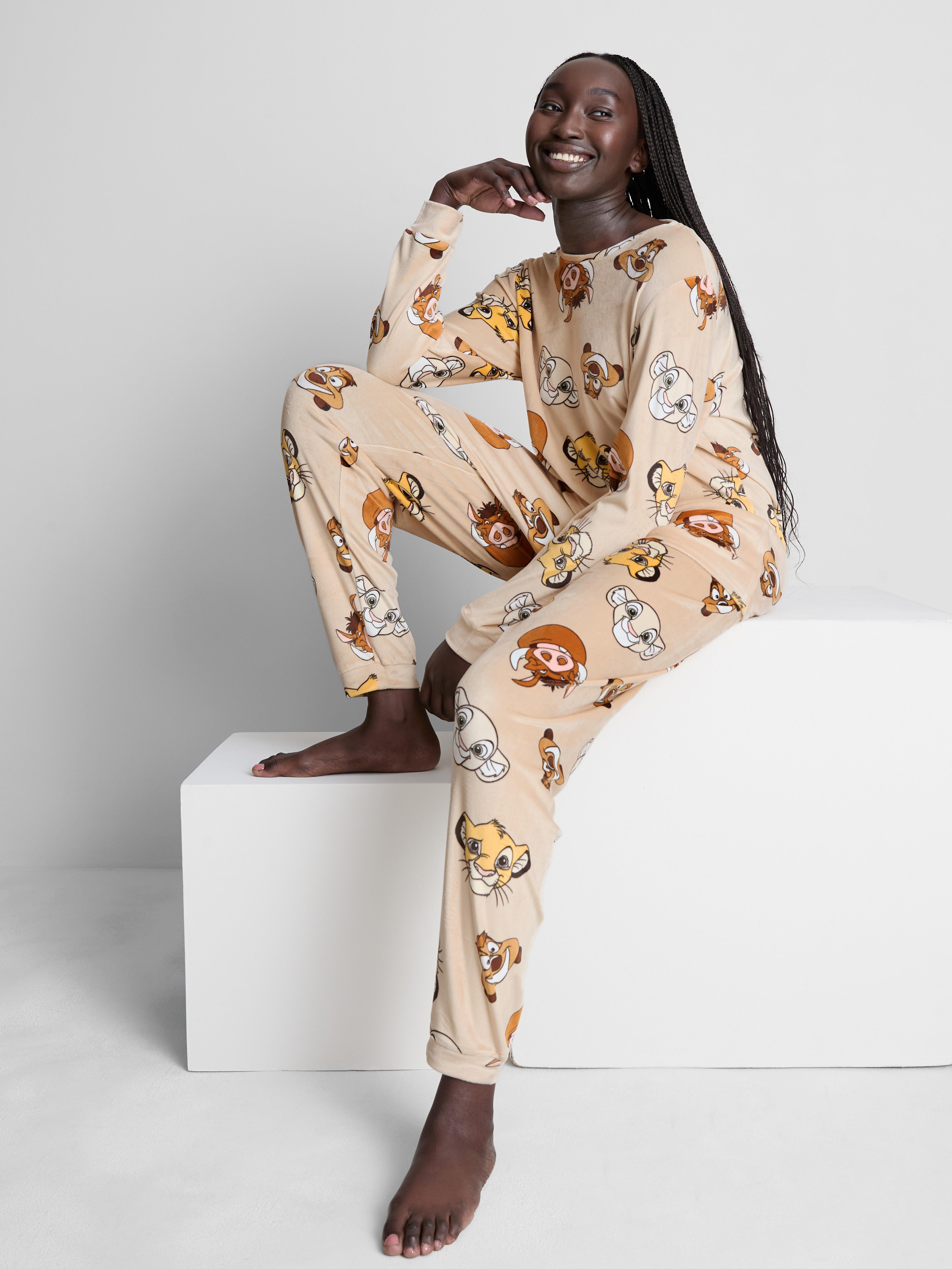 Women's Sand Disney’s The Lion King Printed Pajamas