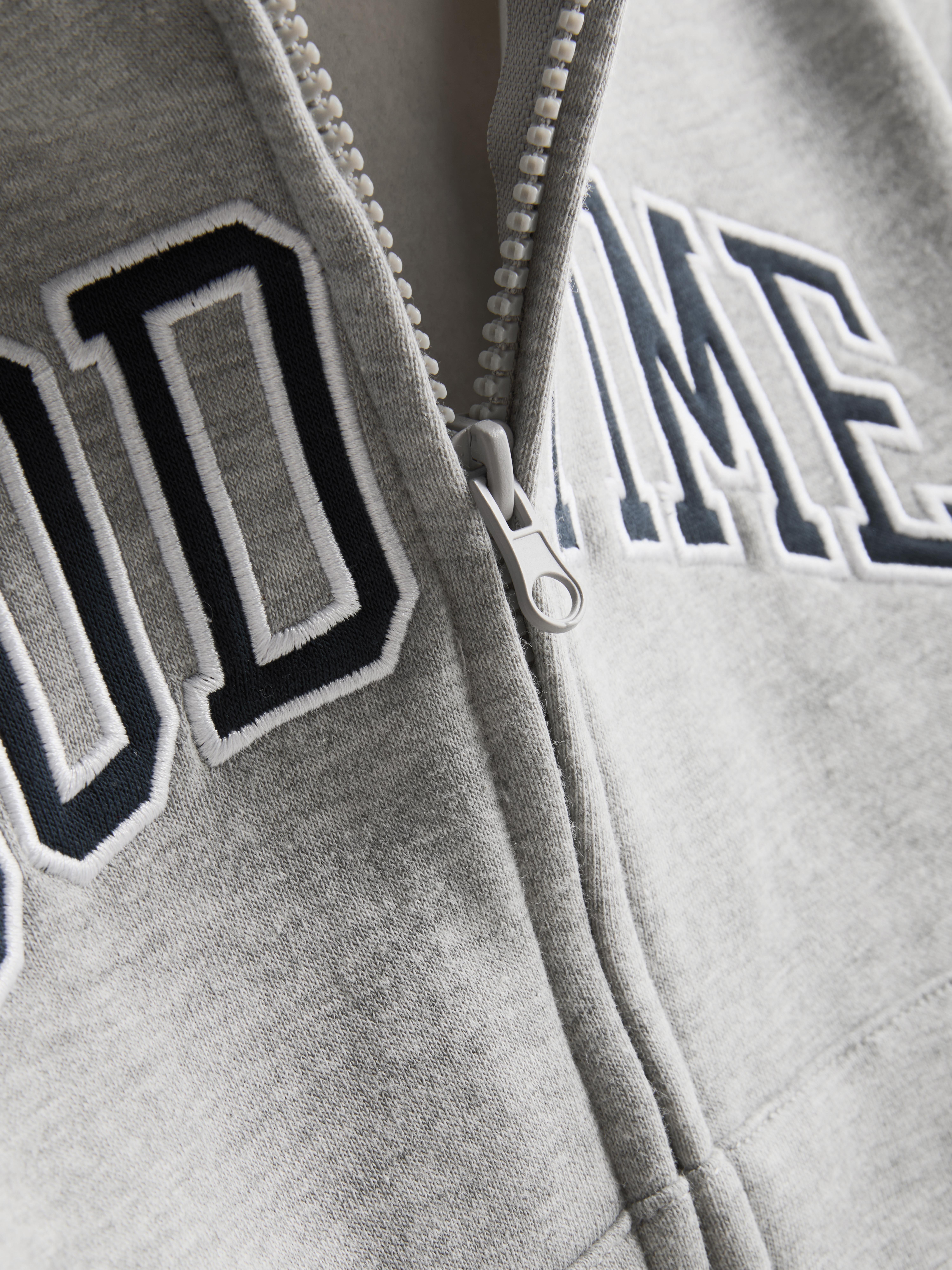 1,5–8 Jahre | Bestickter Hoodie und Jogginghose