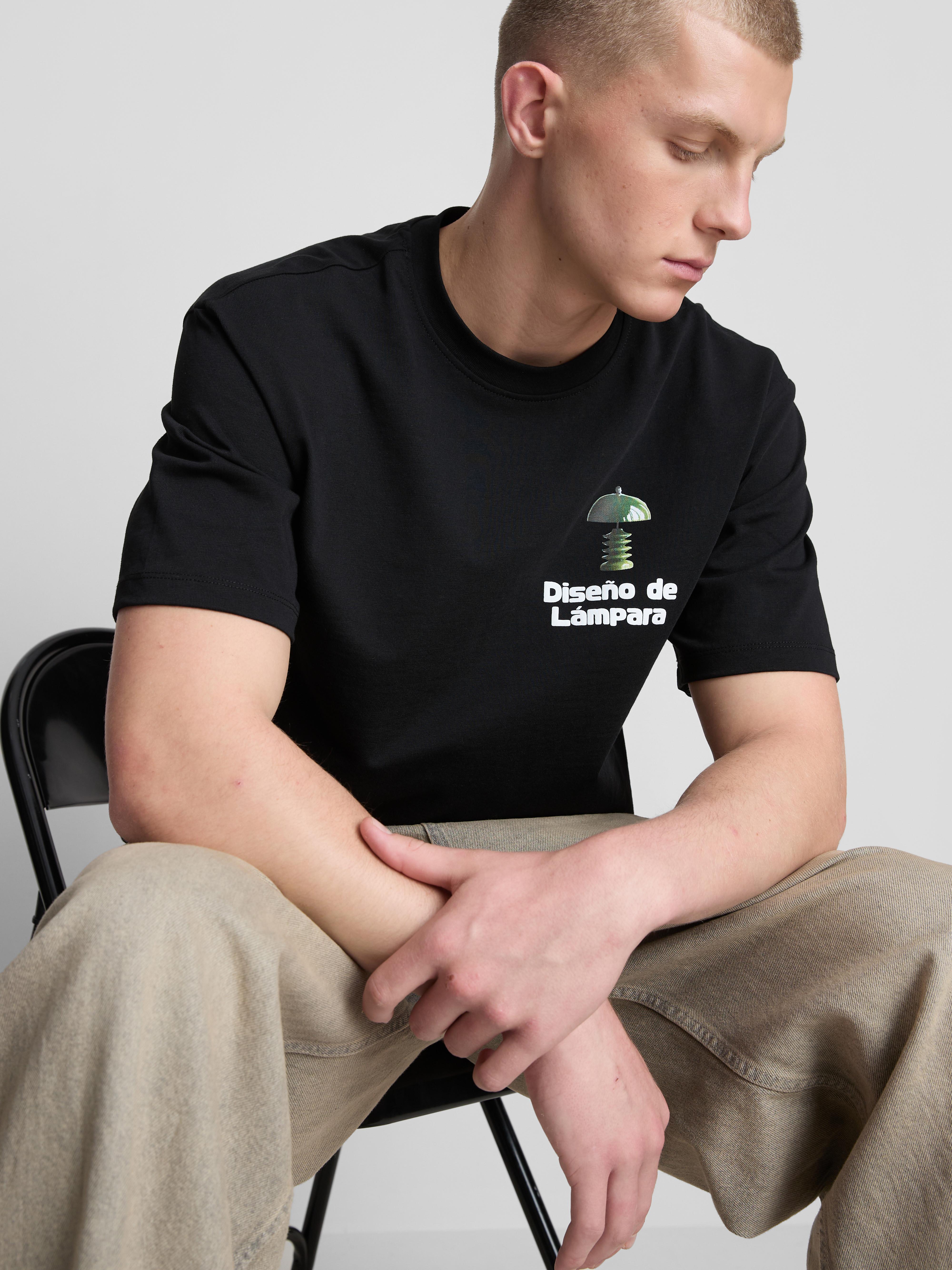 Short Sleeve Lamp Graphic T-Shirt