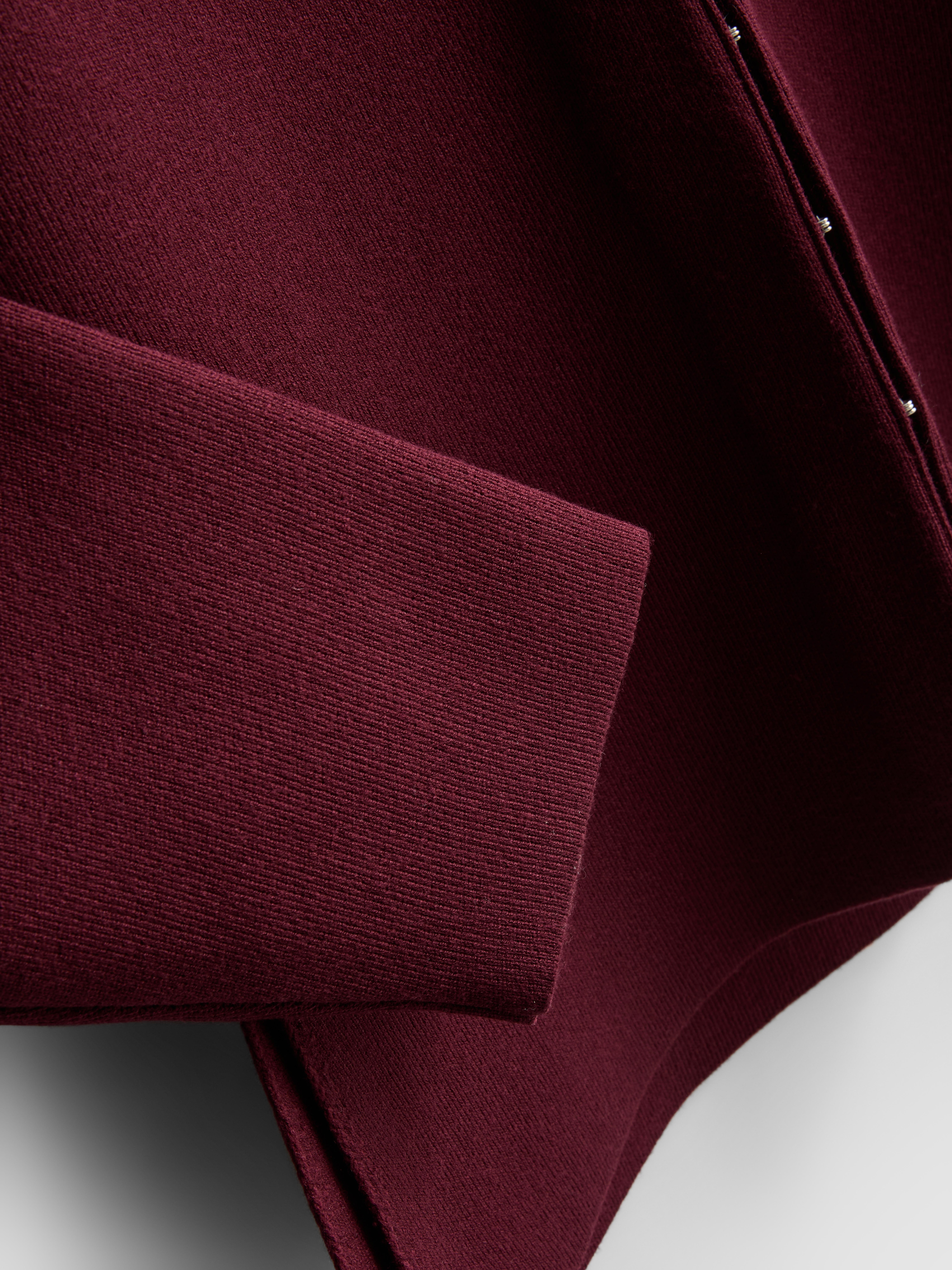 Women's Burgundy Sculpted V-Neck Cardigan