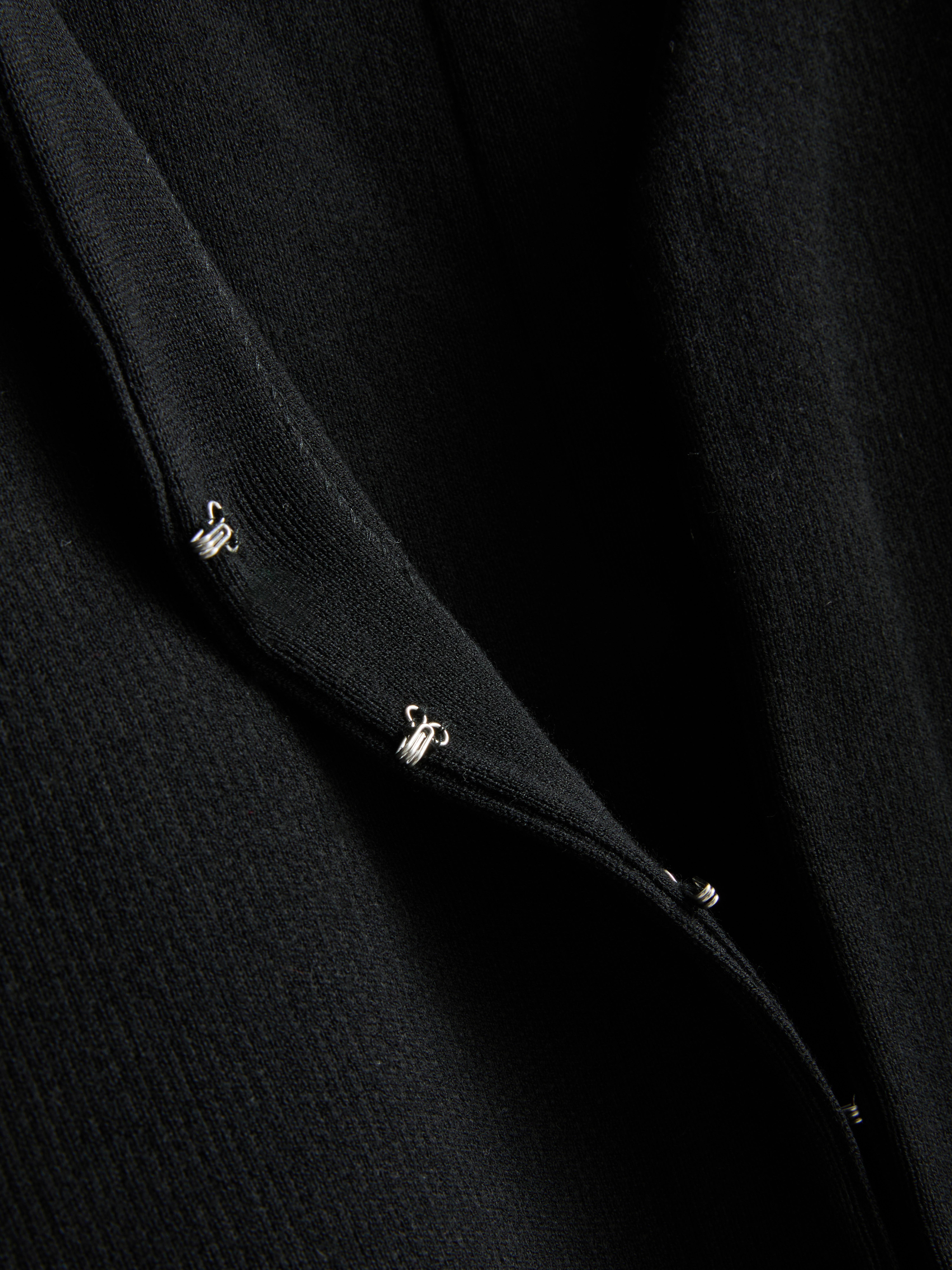 Women's Black Sculpted V-Neck Cardigan