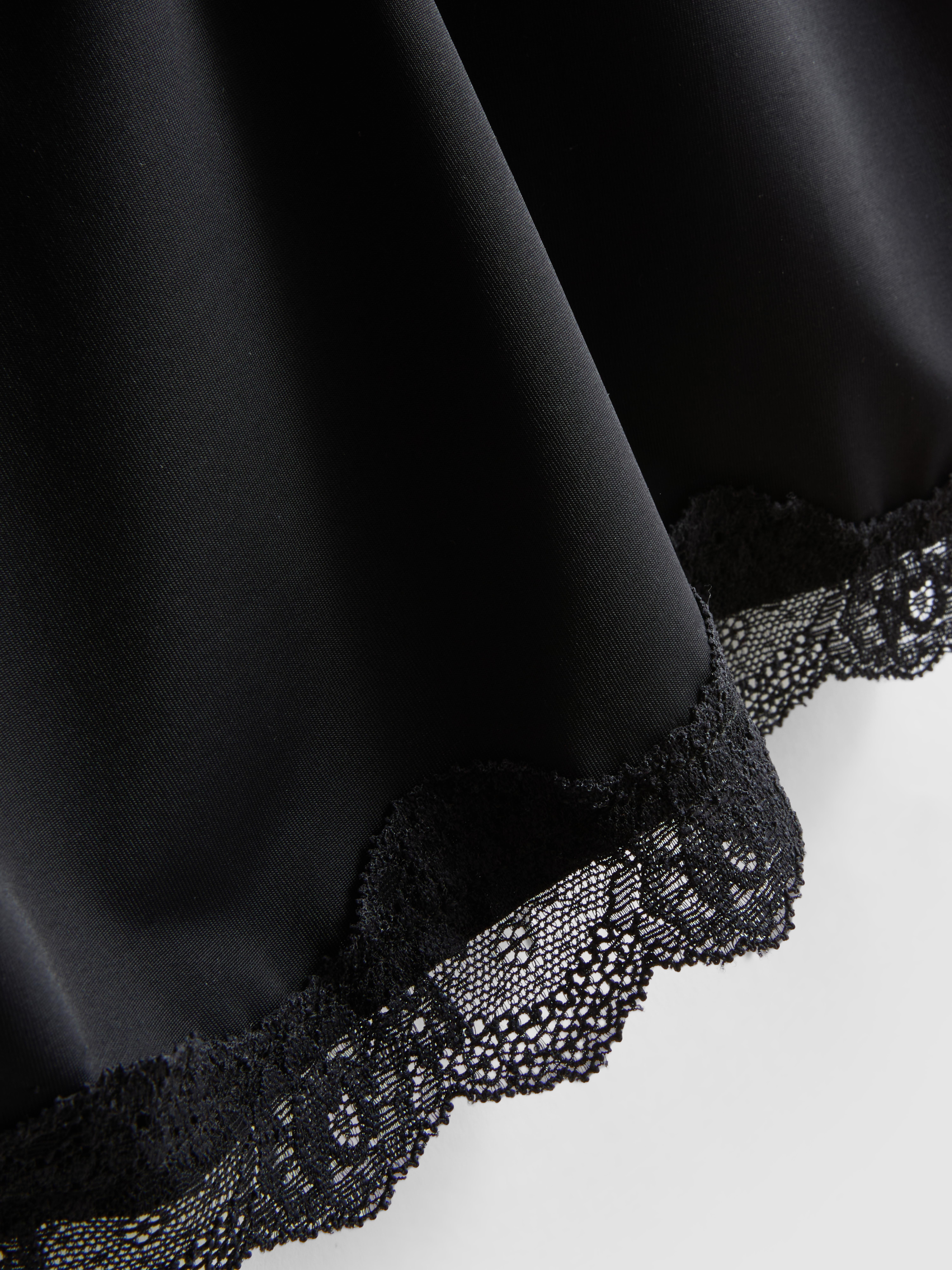 Women's Black Slinky Lace Trim Sleep C