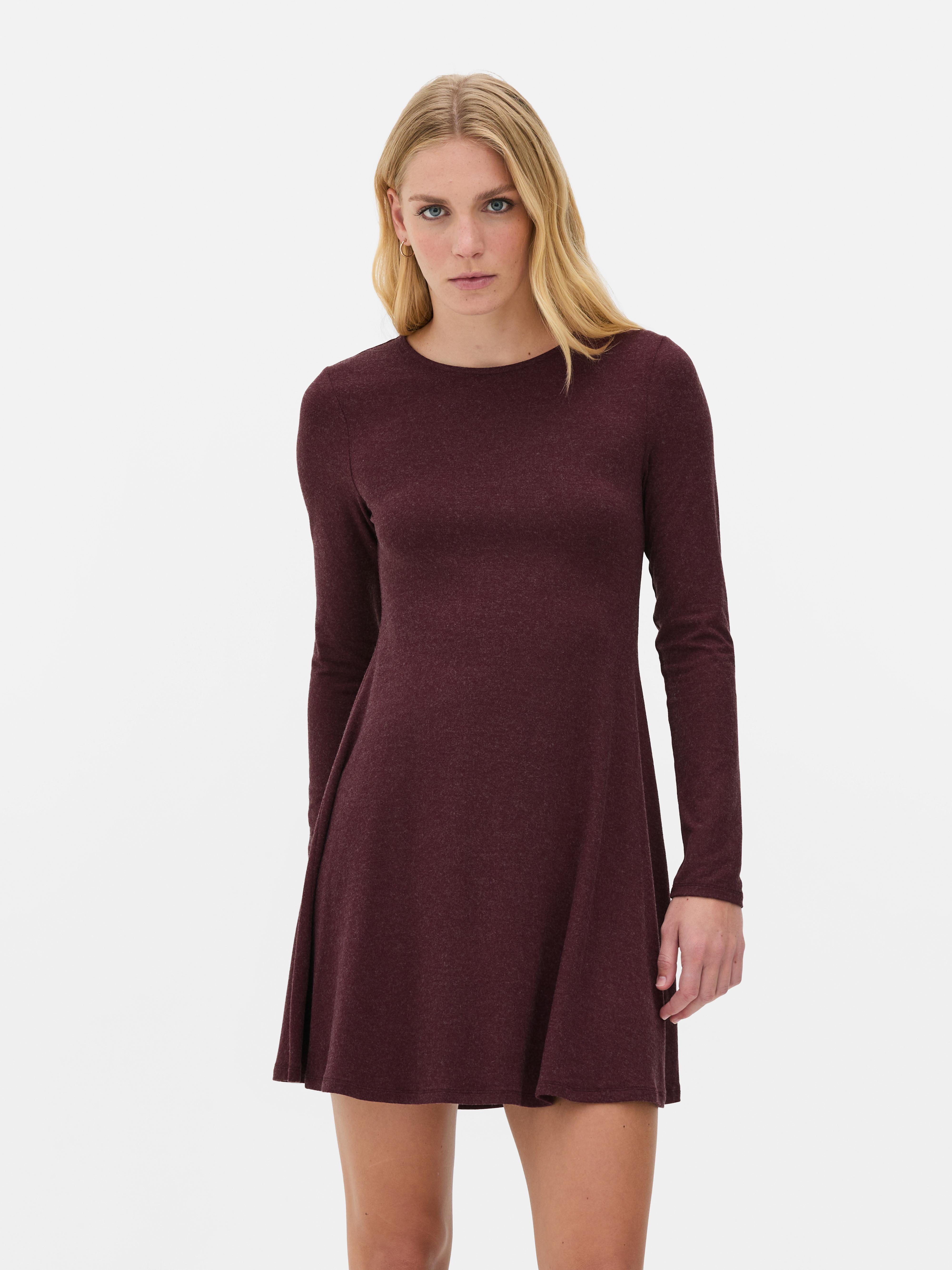 Vestido corto evasé suave