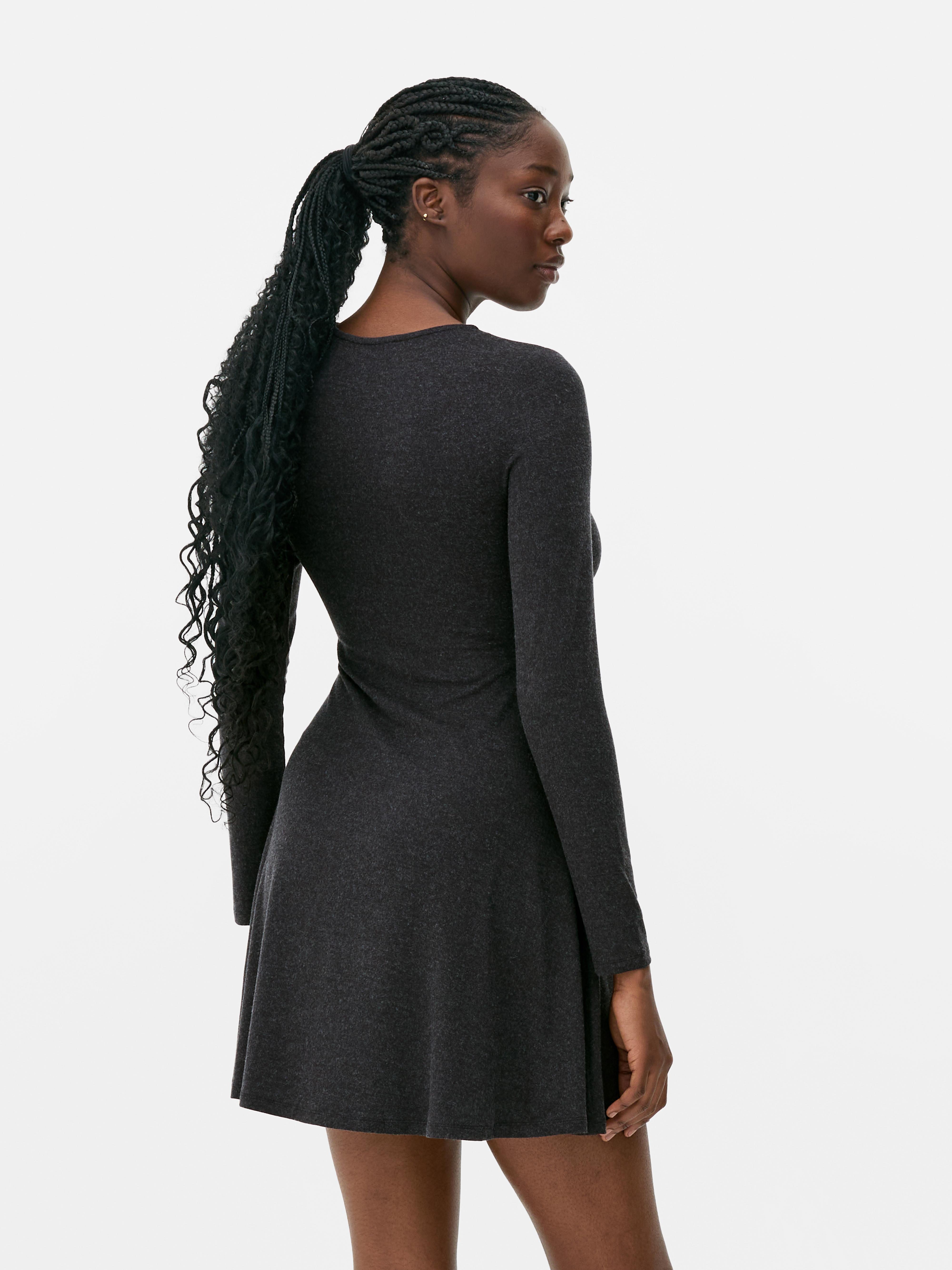 Vestido corto evasé suave