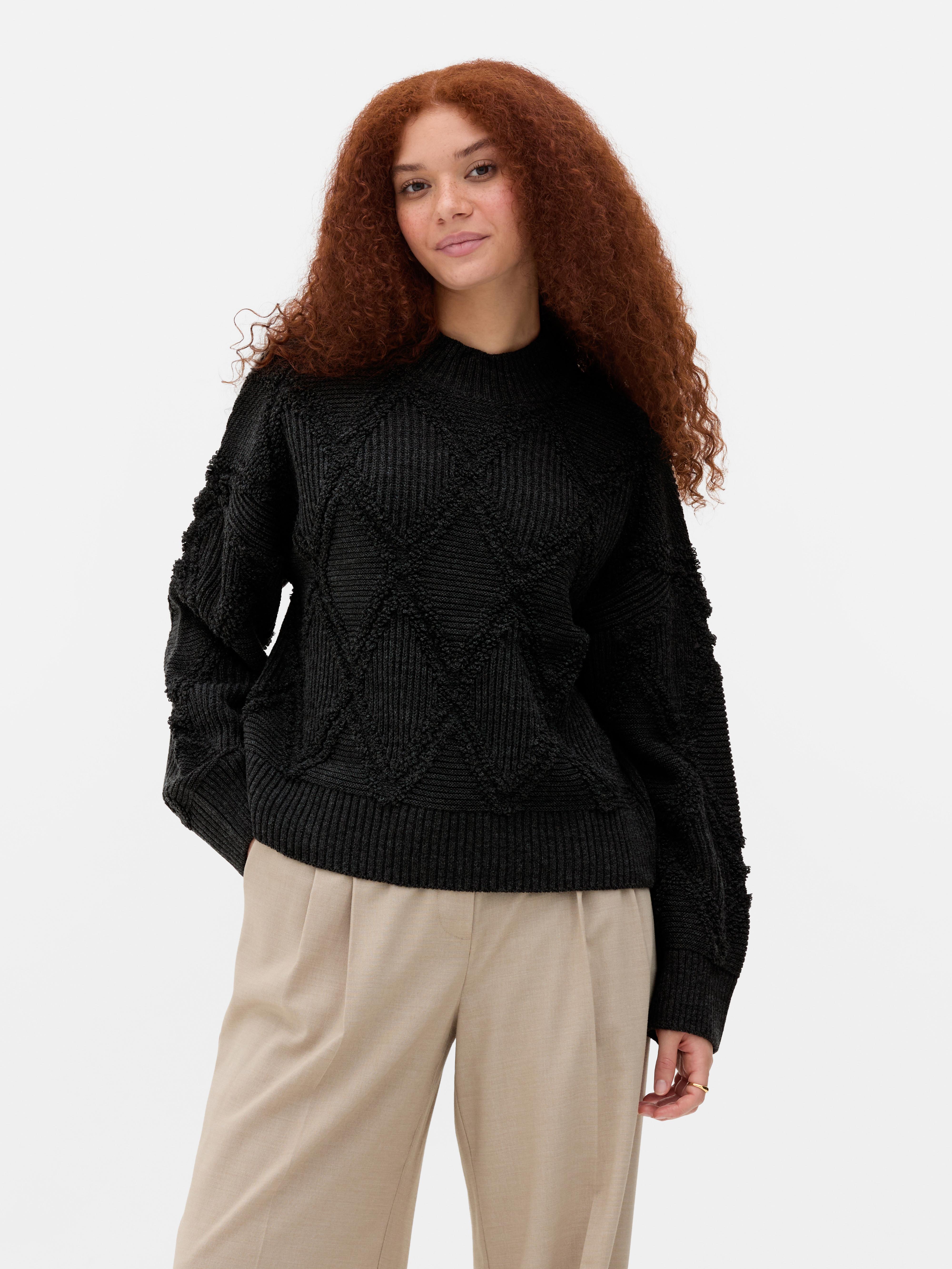 Pull texturé à losanges
