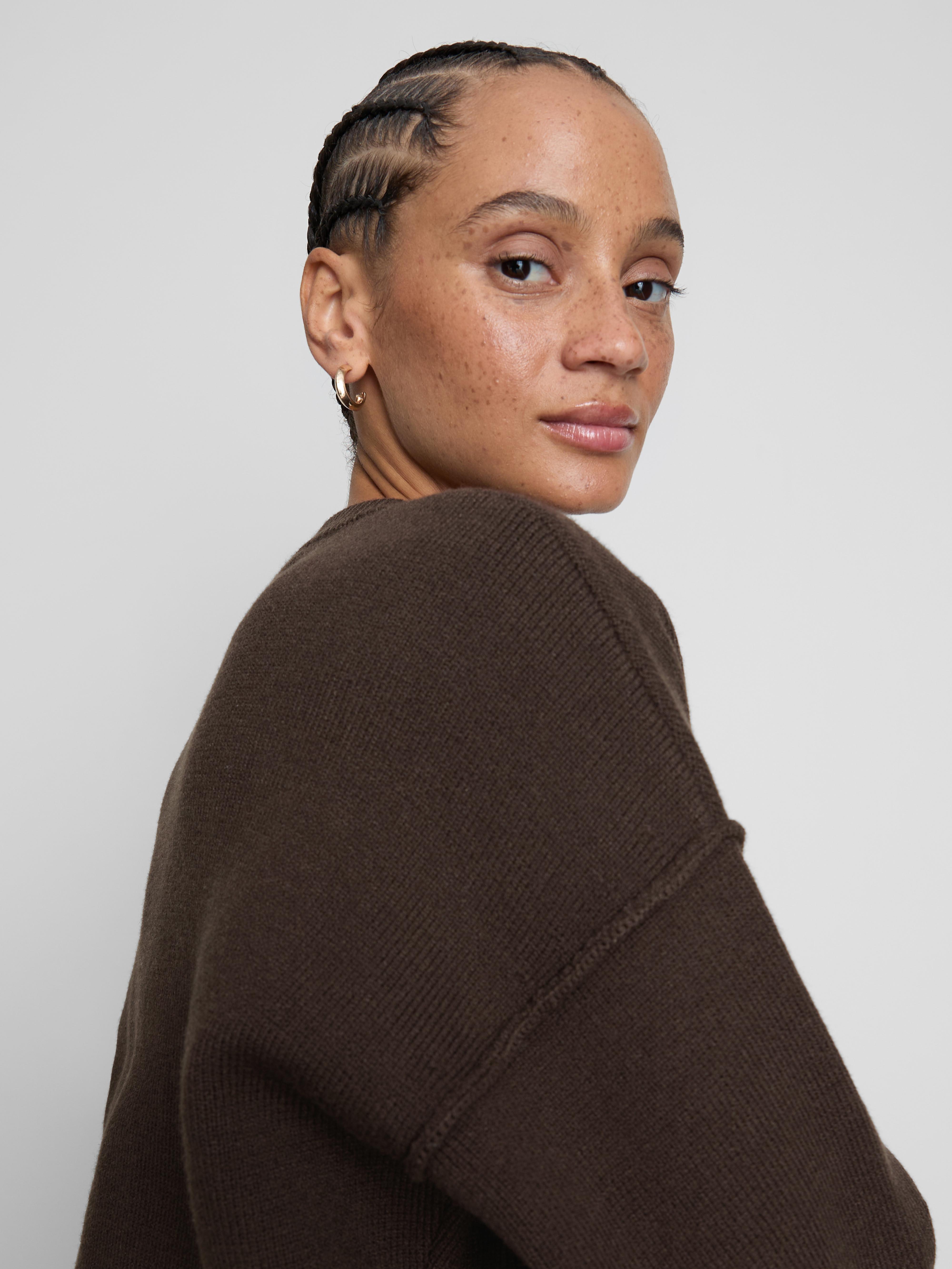 Women's Chocolate Cropped Stitch Detail Sweate