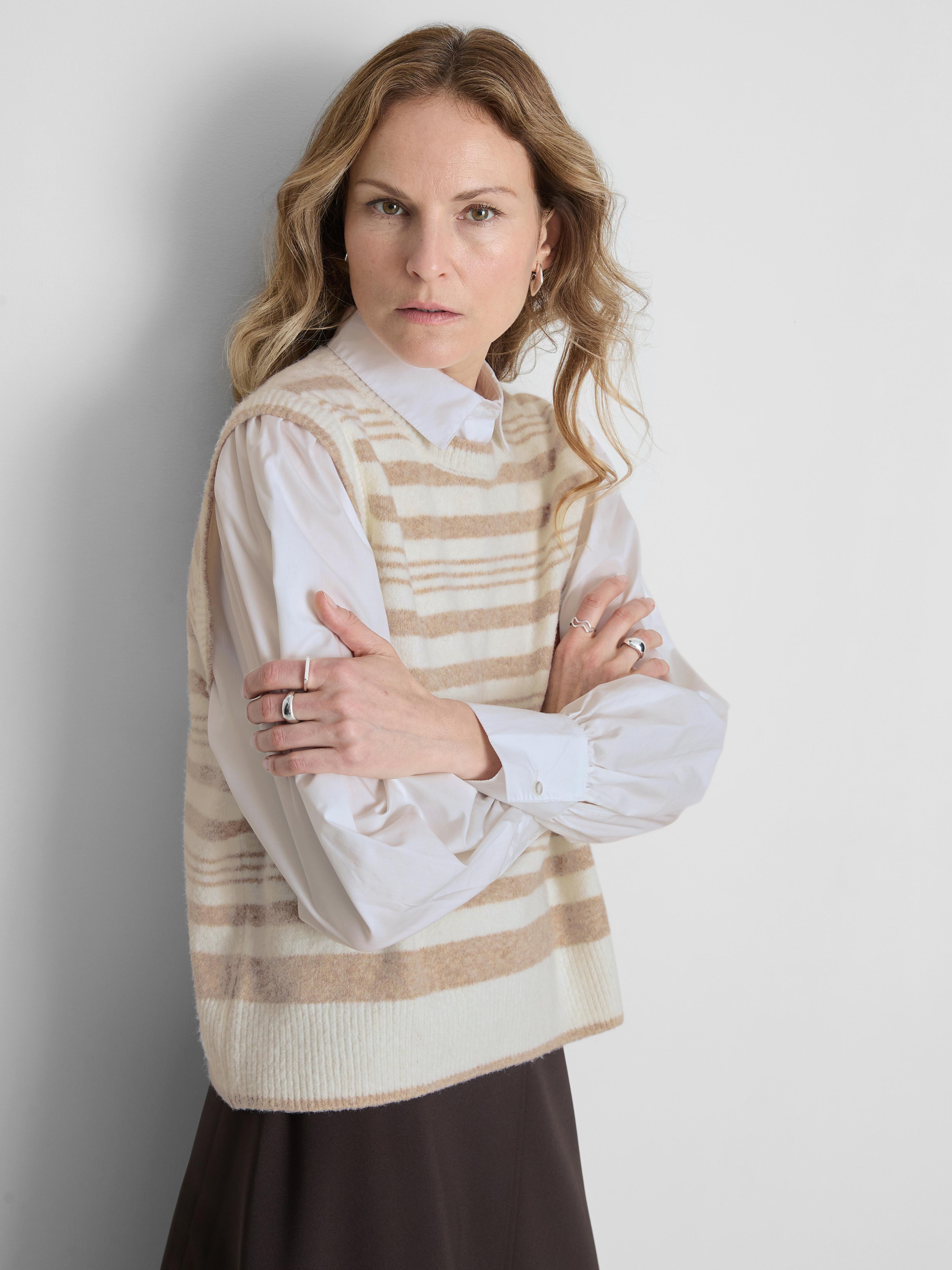 Women's Oatmeal 2 1 Balloon Stripe Layered Vest Top