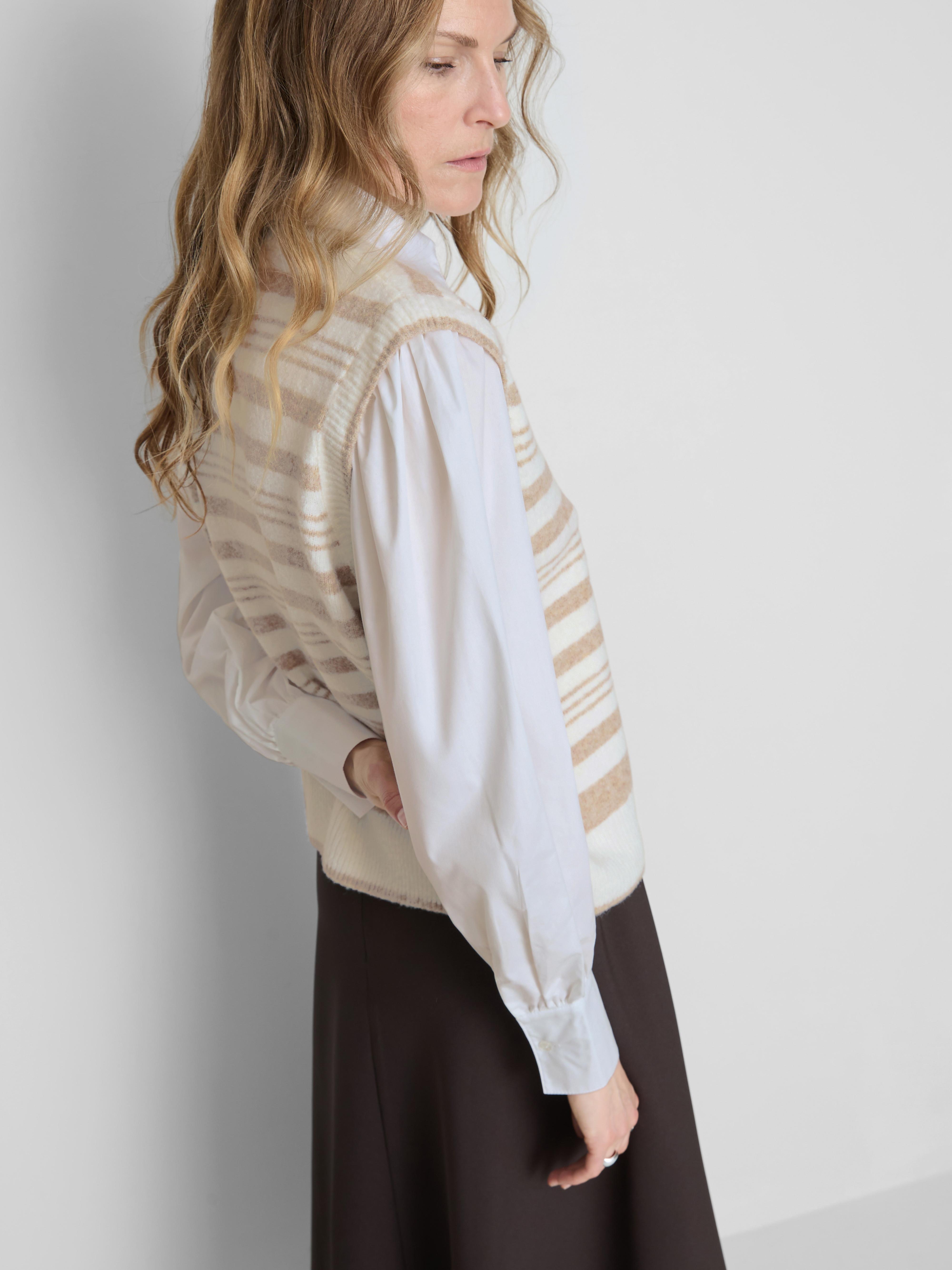 Women's Oatmeal 2 1 Balloon Stripe Layered Vest Top