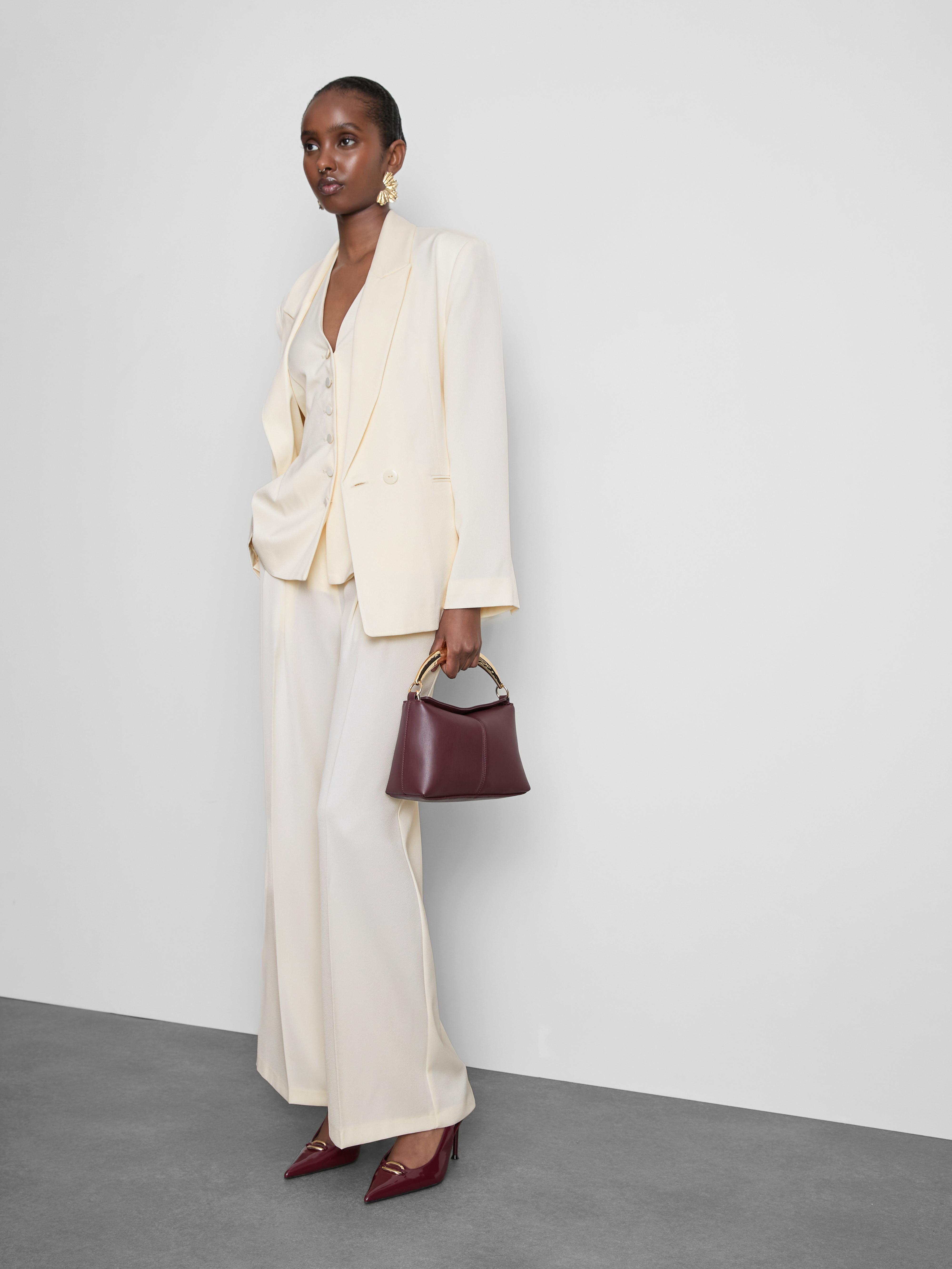 Blazer de satén de corte sastre