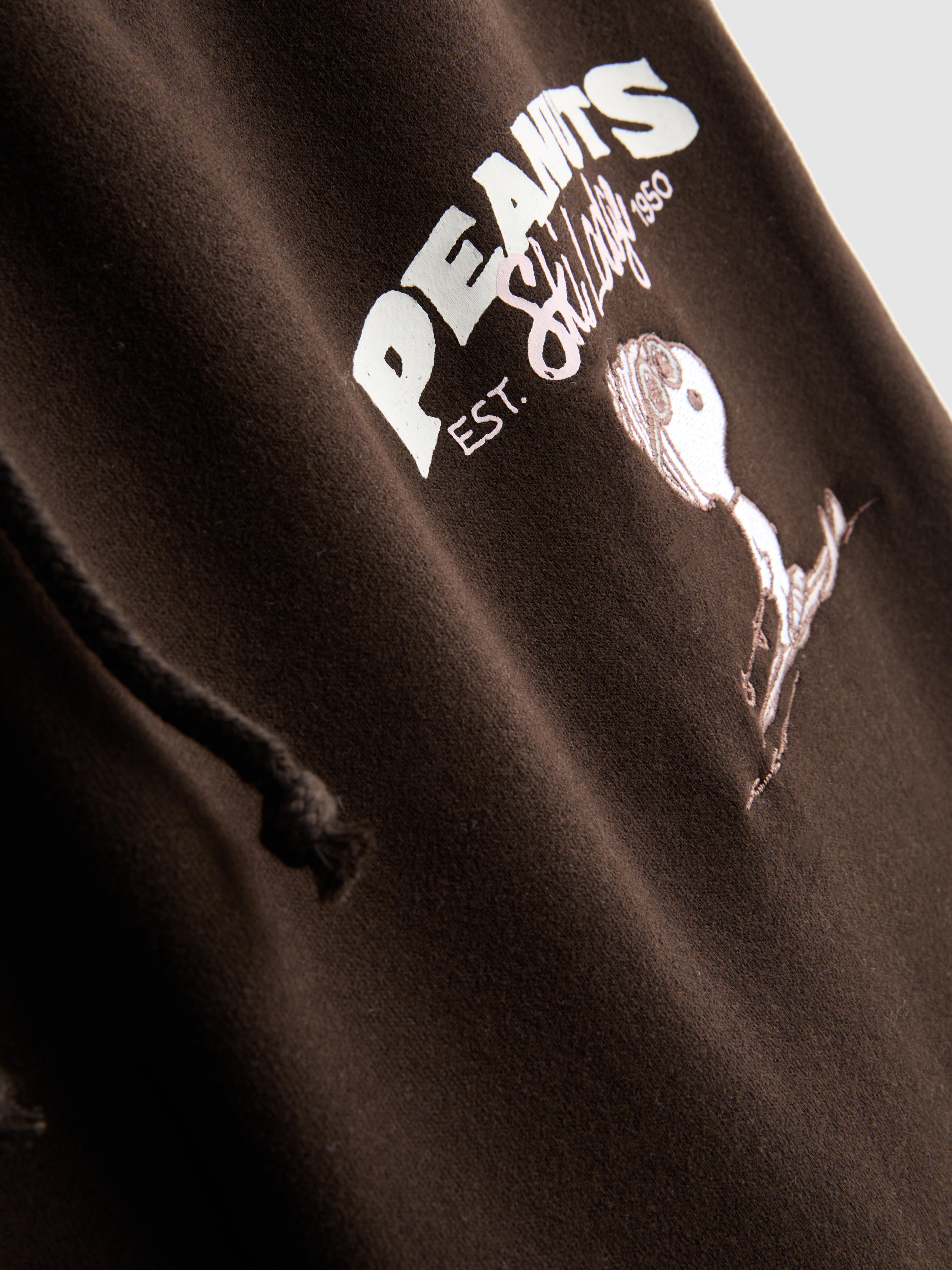 Women's Chocolate Peanuts Snoopy Graphic Sweatpants