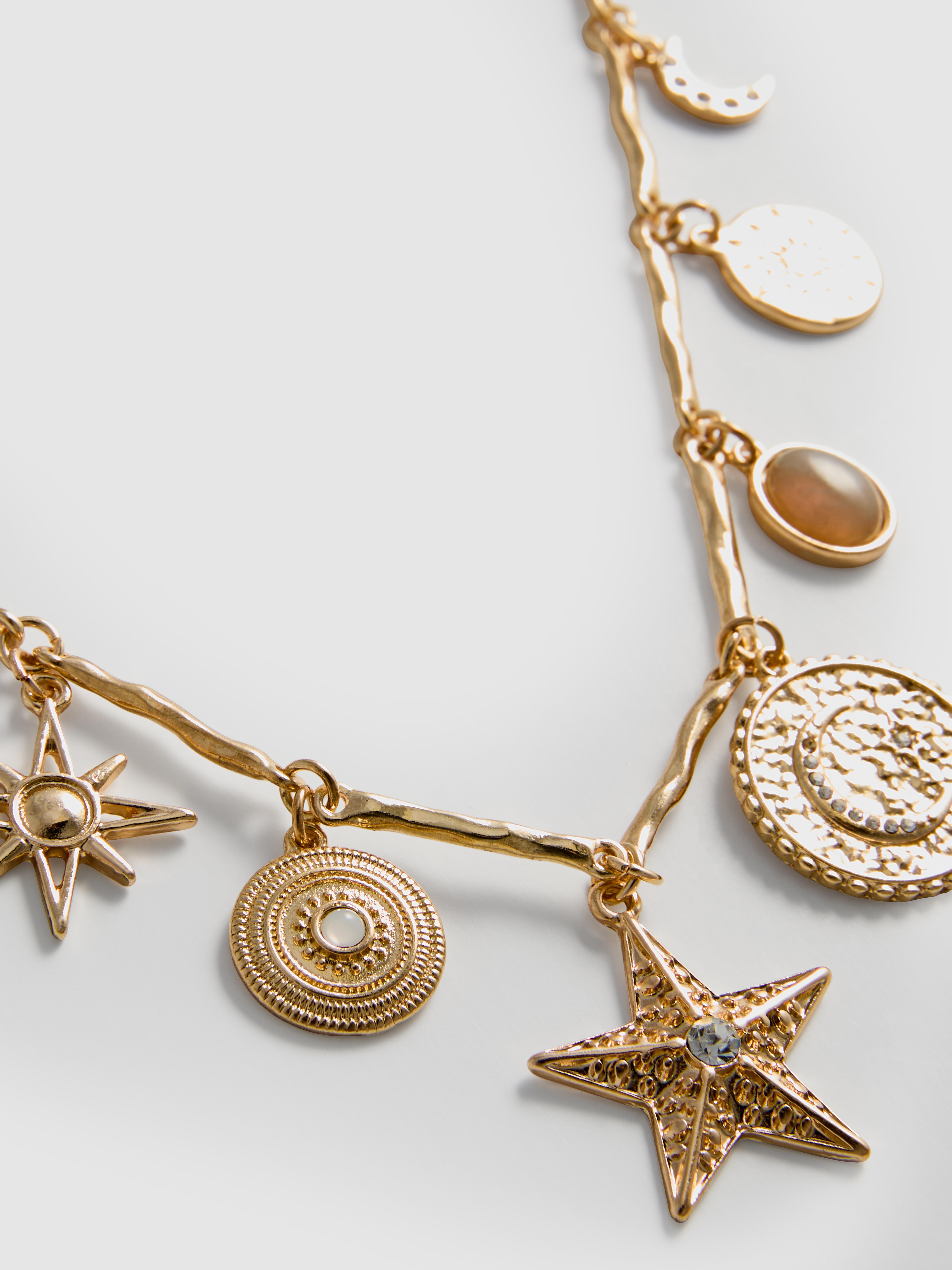 Collana con ciondolo