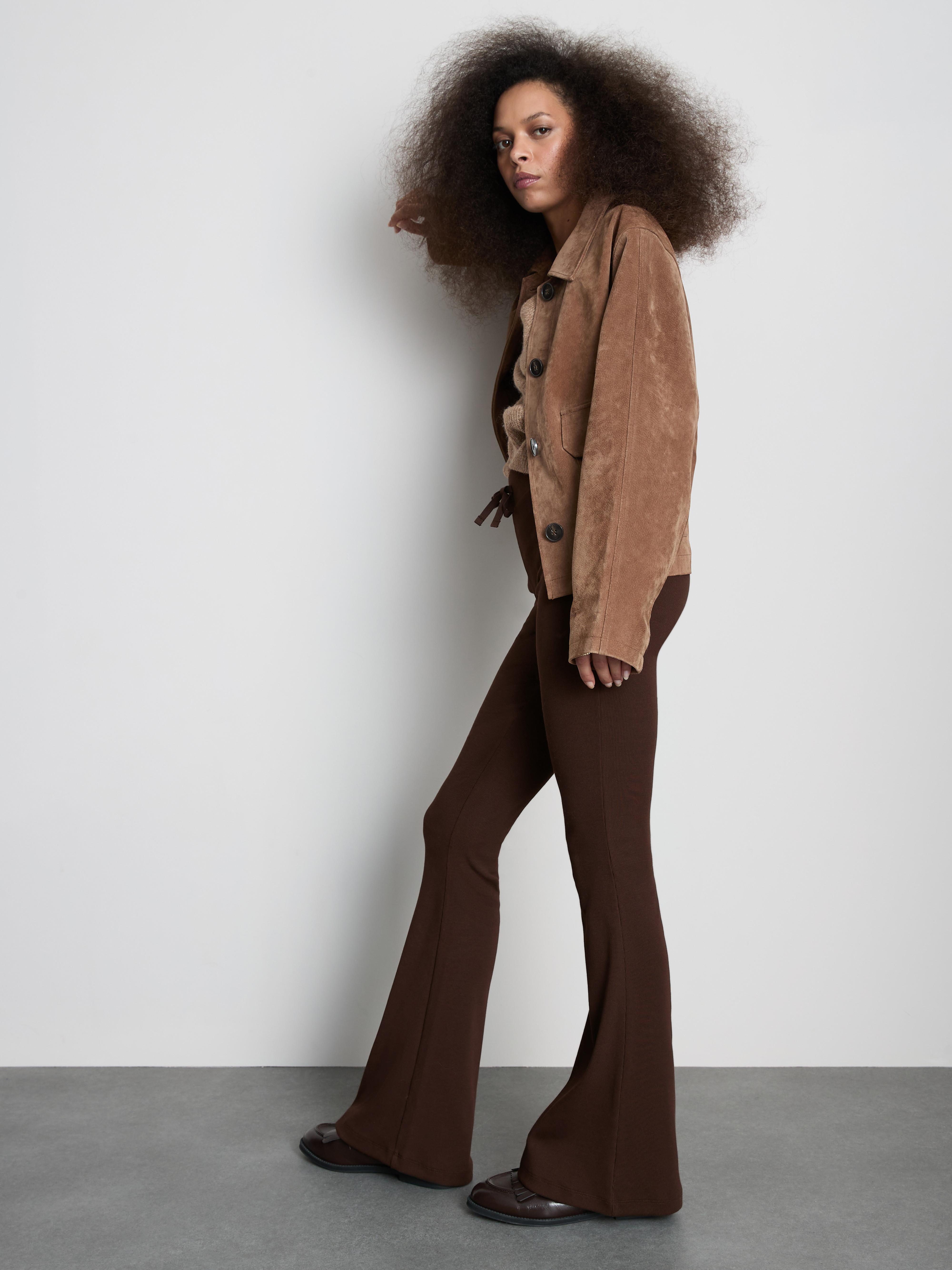 Gerippte Leggings mit ausgestelltem Bein und hohem Baumwollanteil