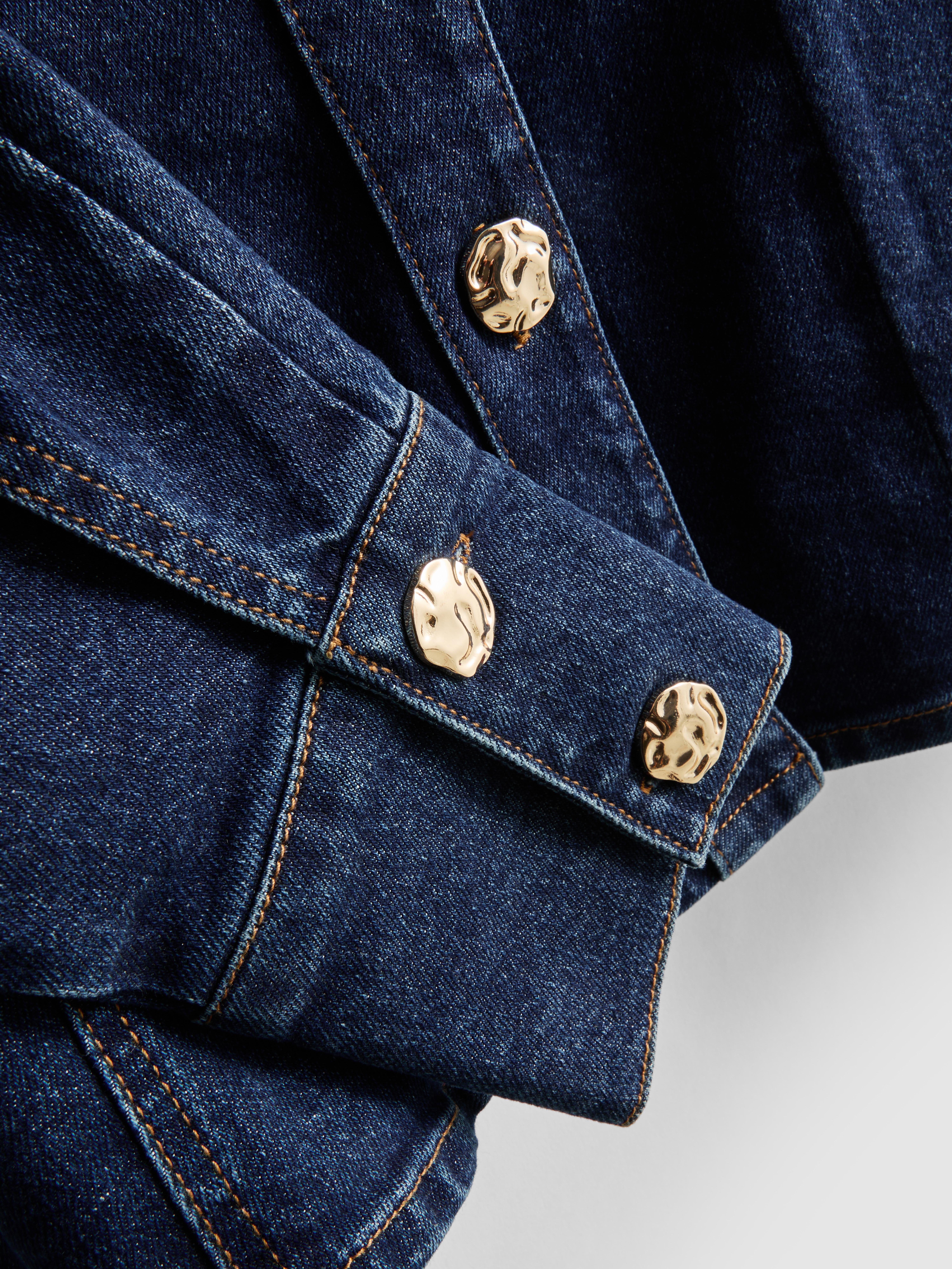 Camisa vaquera ajustada