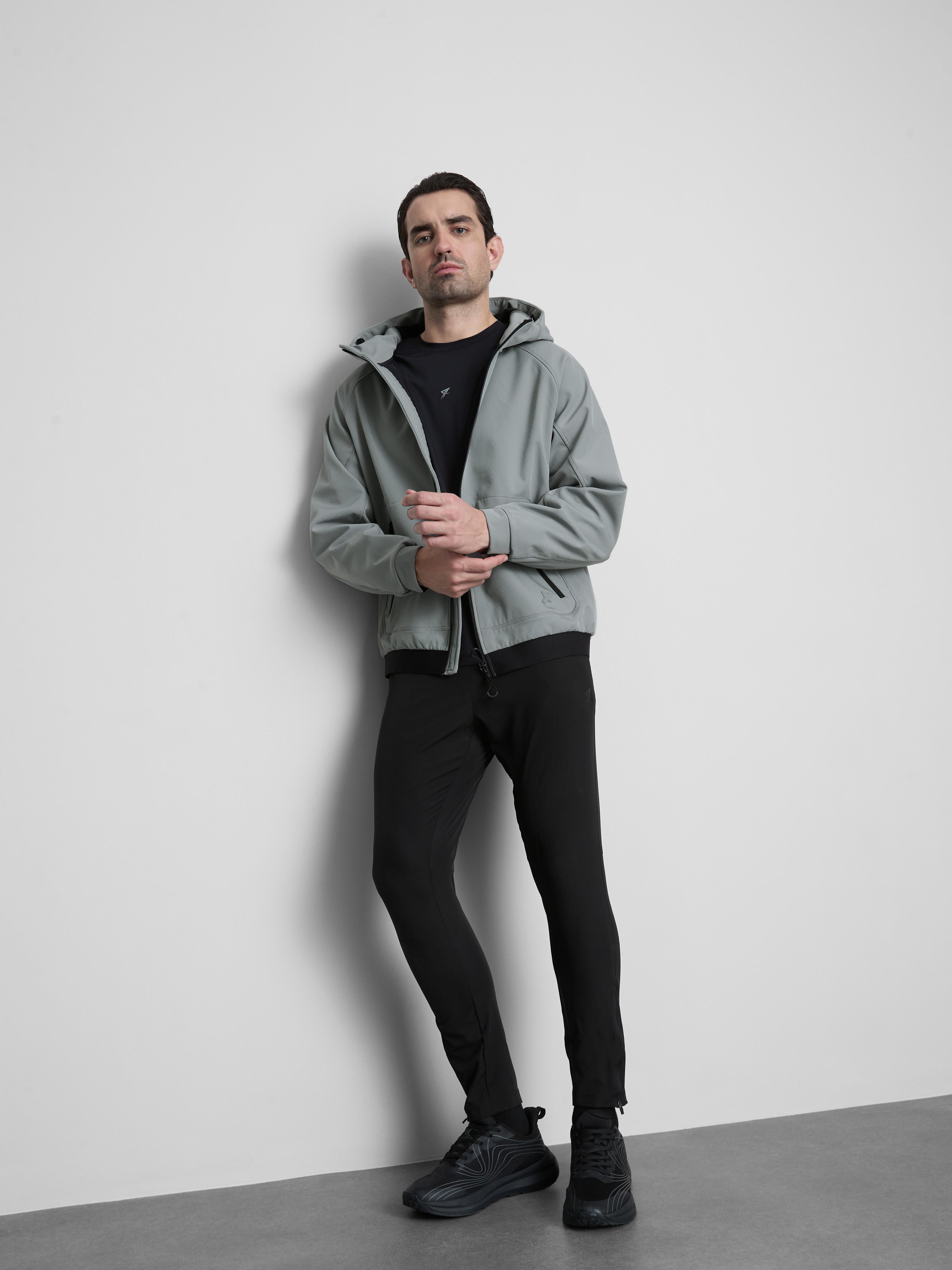 Veste à capuche de sport souple