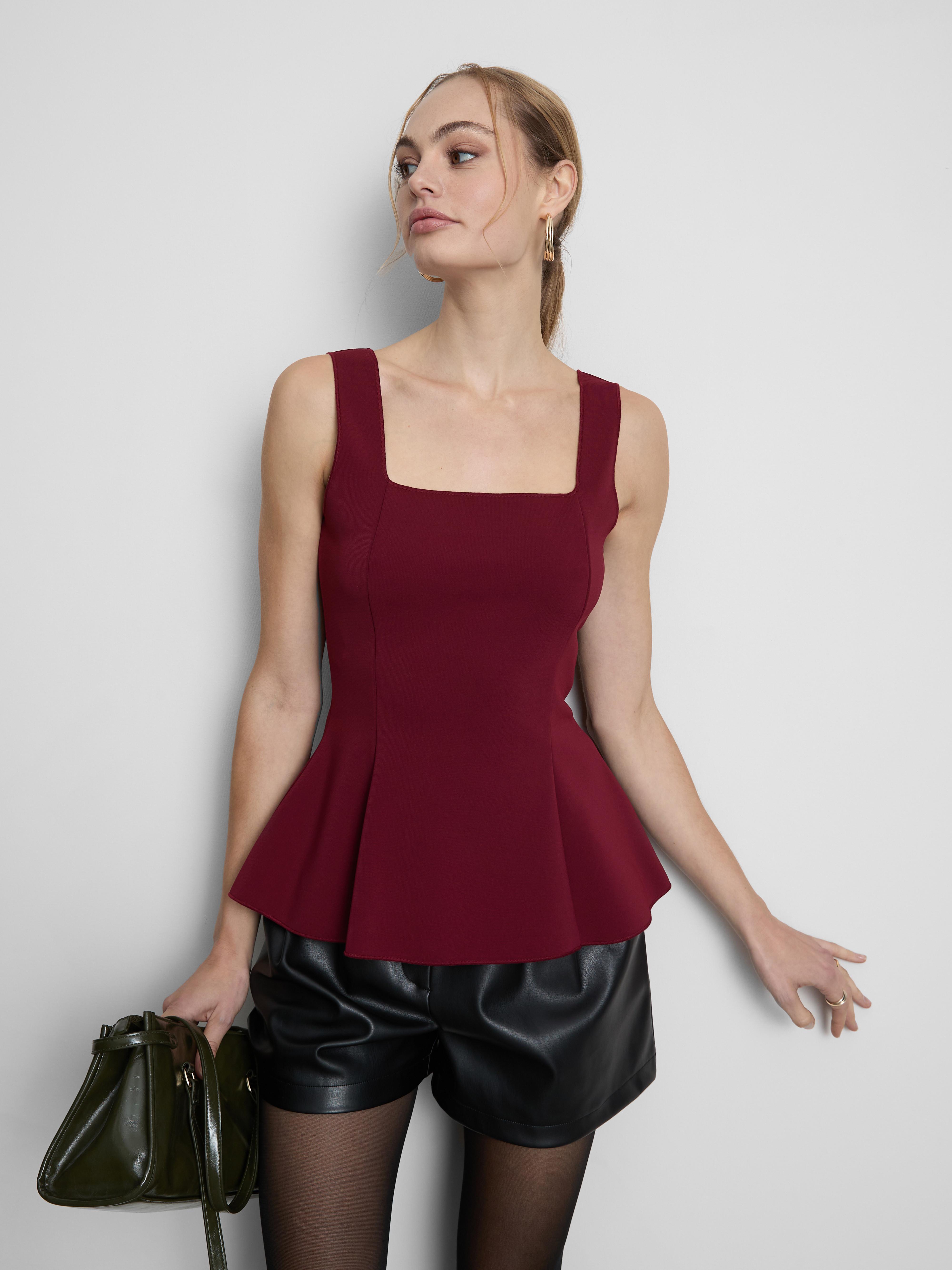Top peplum gola quadrada