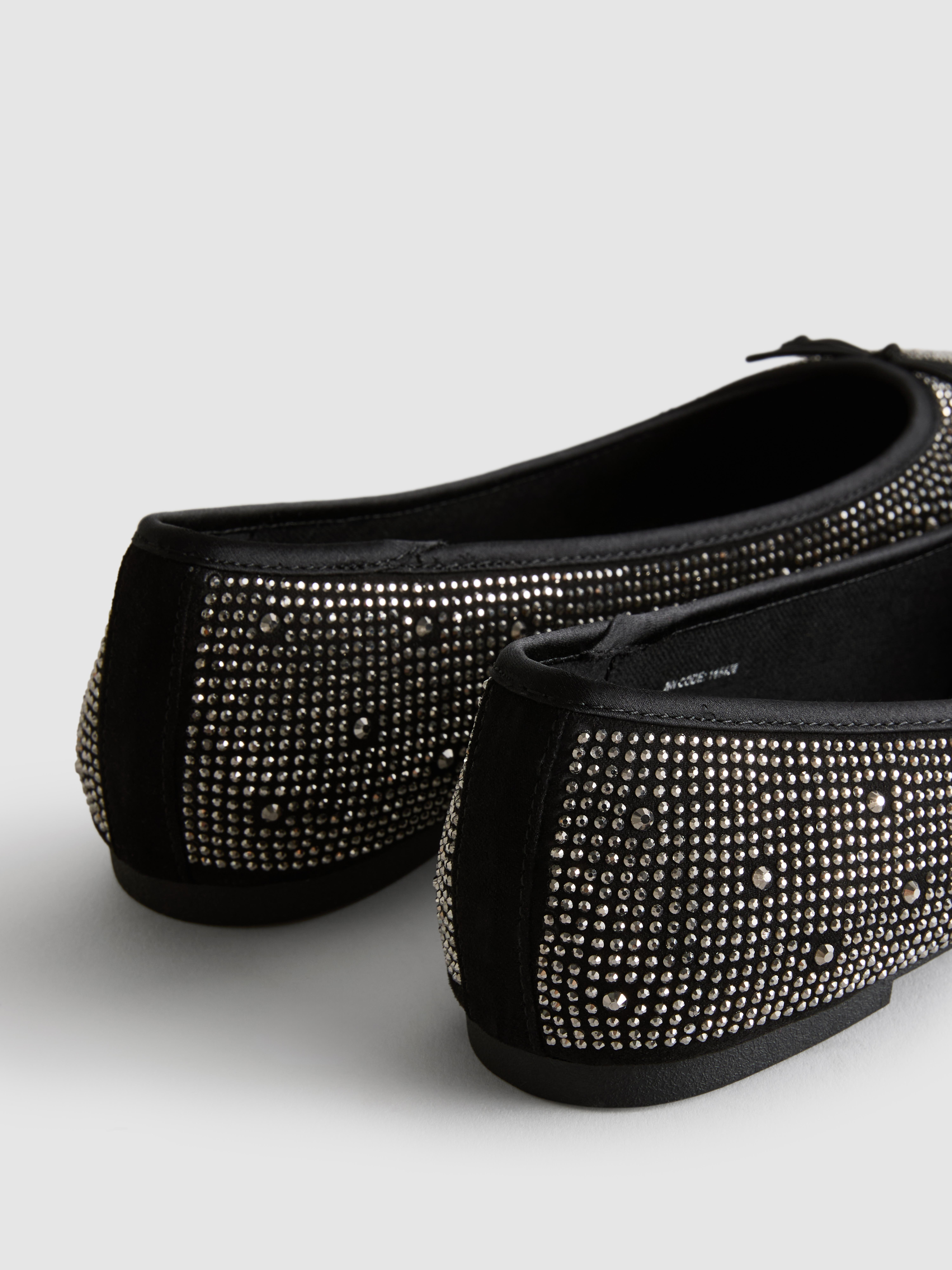 Balerínky so štrasovými kamienkami