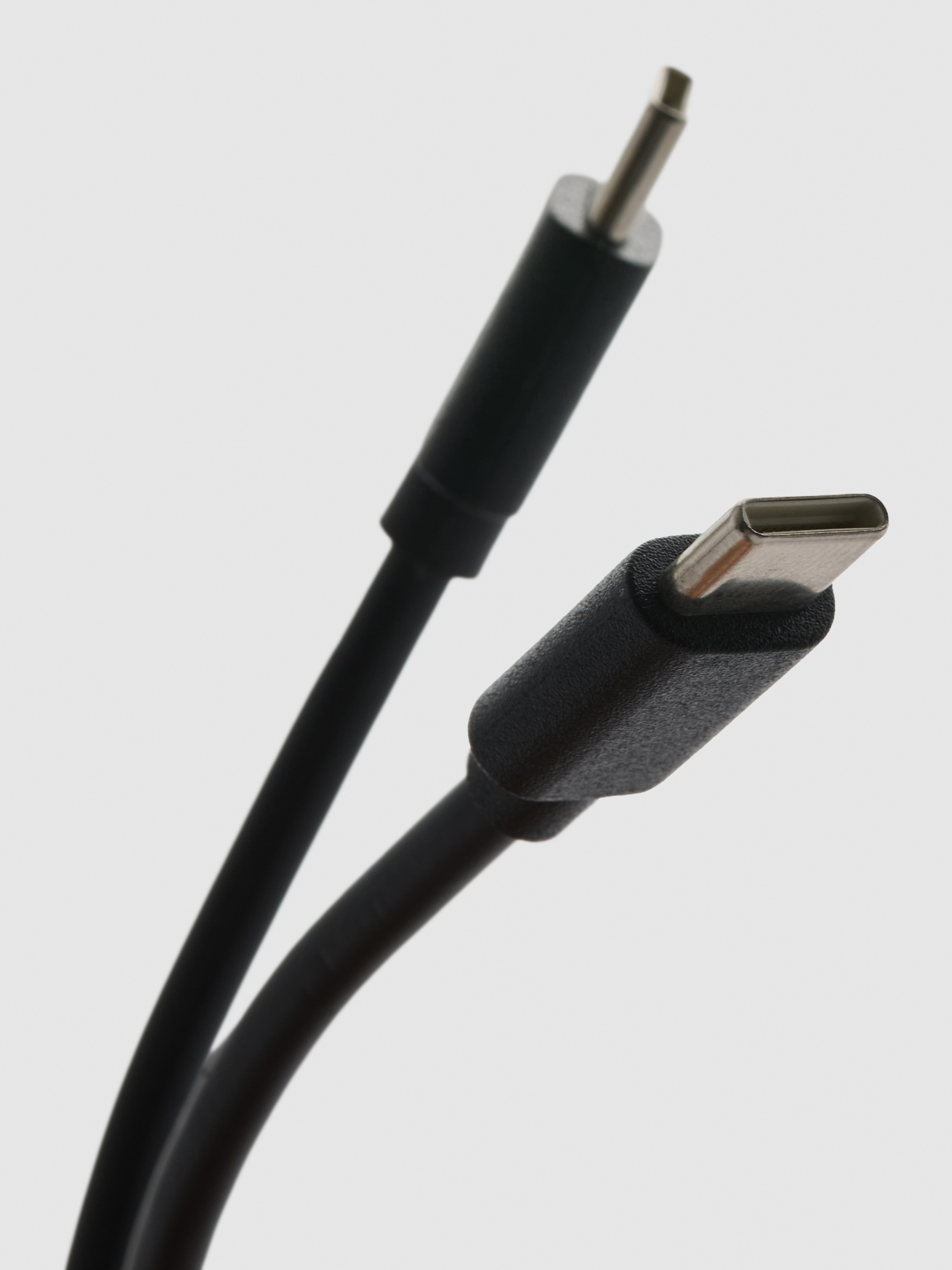 1m kabel s koncovkami USB-C a USB-C