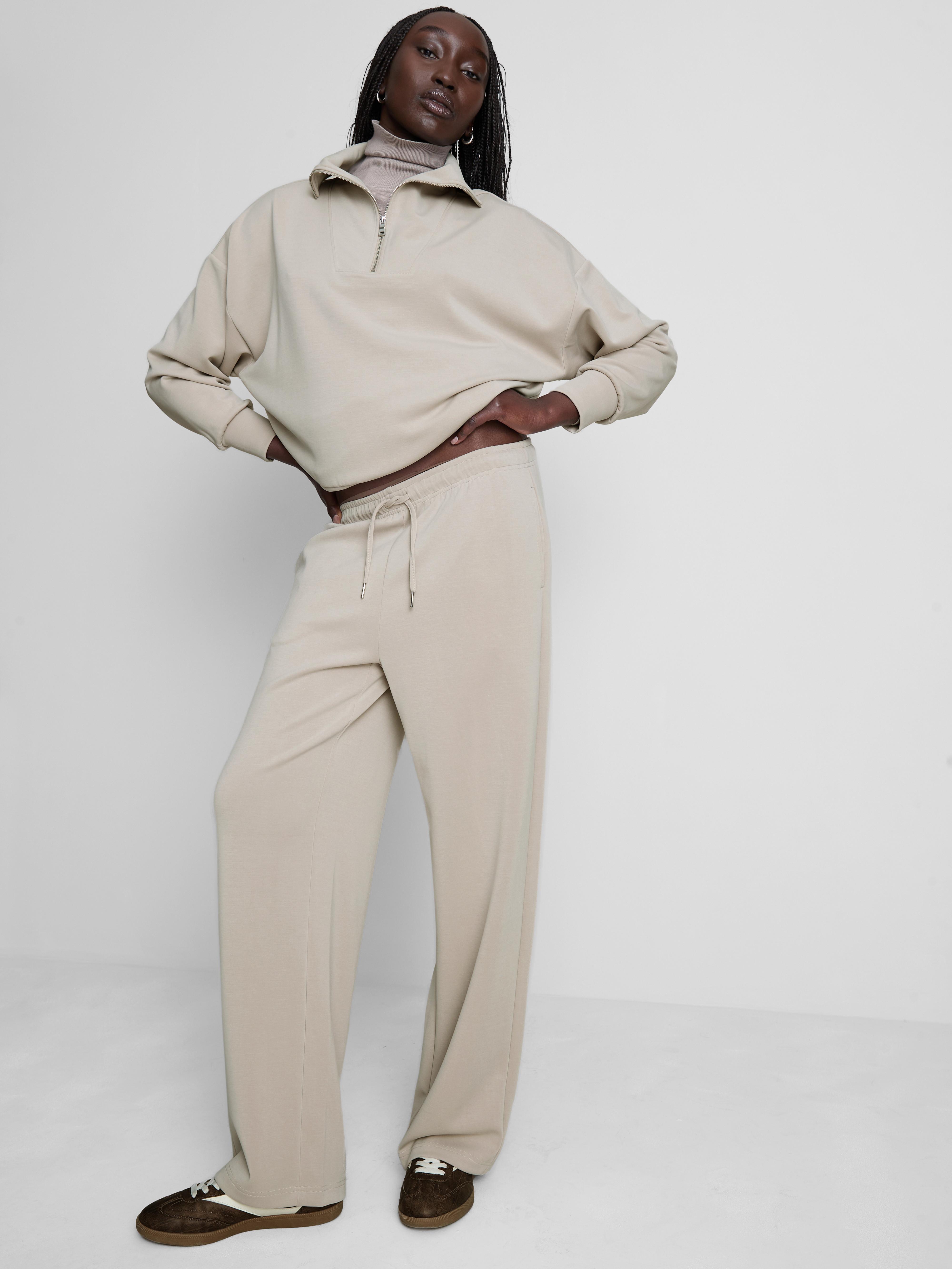 Chique joggingbroek met wijde pijpen