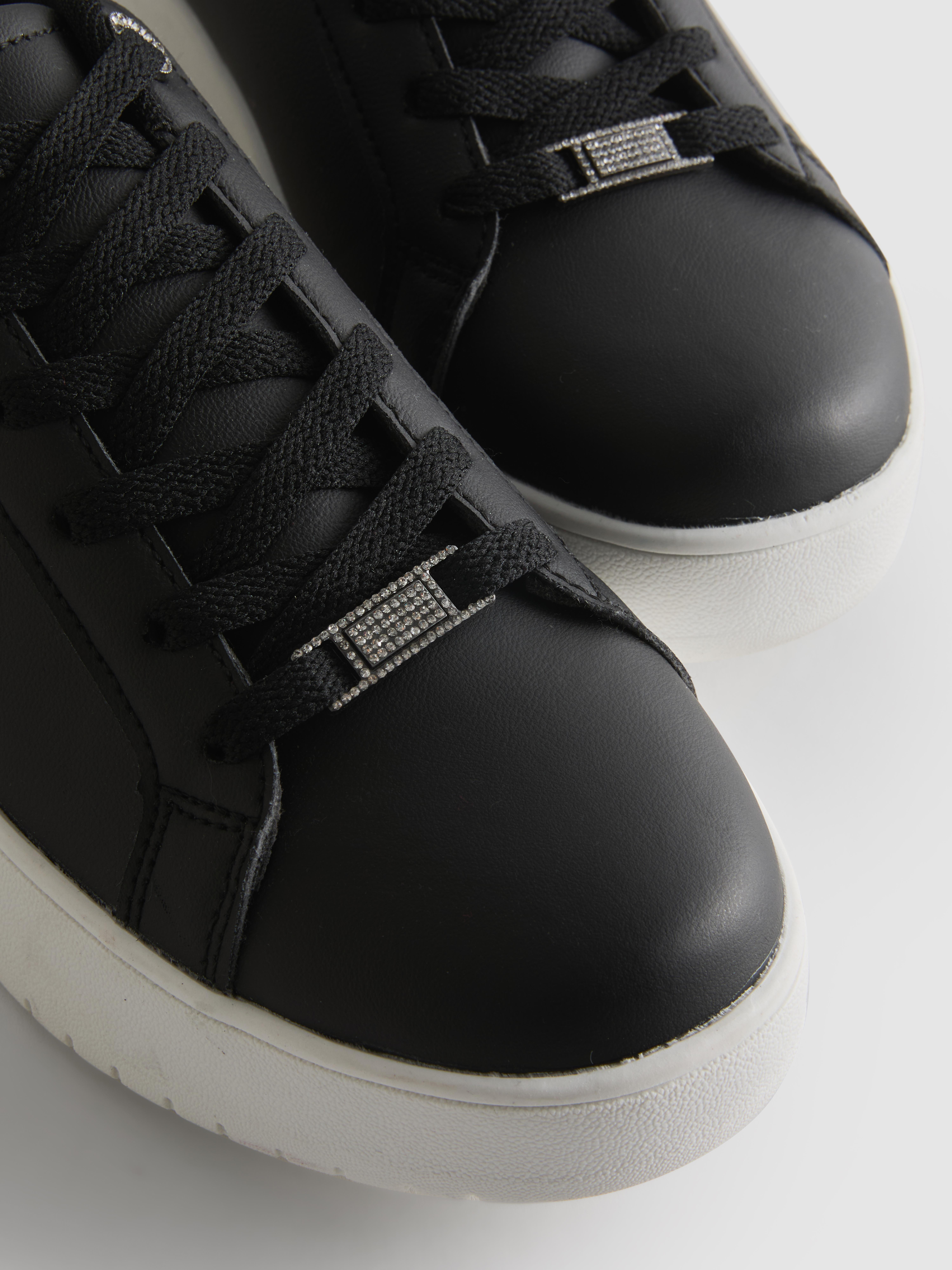 Diamanté Low-Top Sneakers