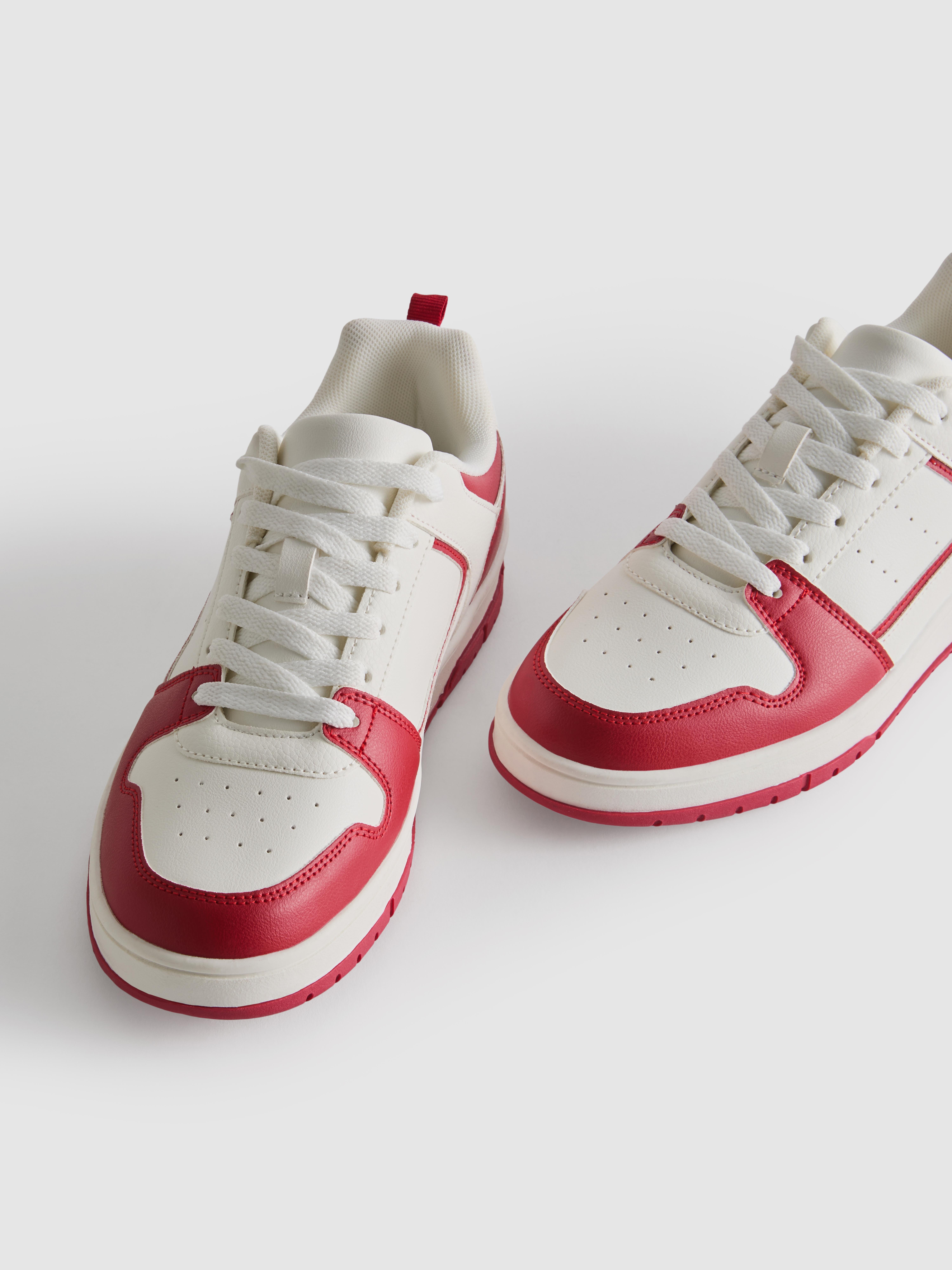 Women's Red Sporty Side-Panel Low-Top Sneakers