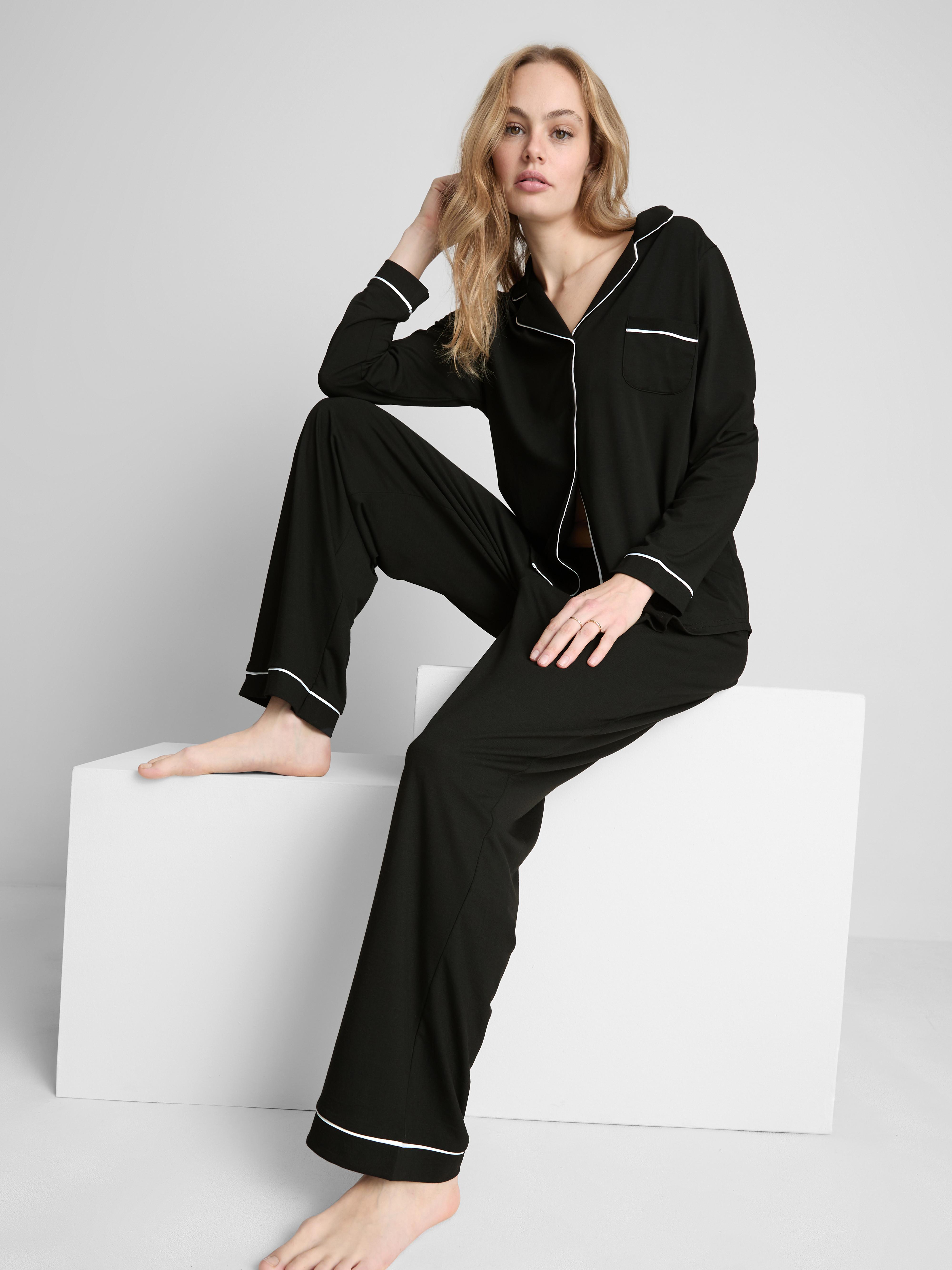 Women's Black Contrast Piping Boyfriend Pajamas