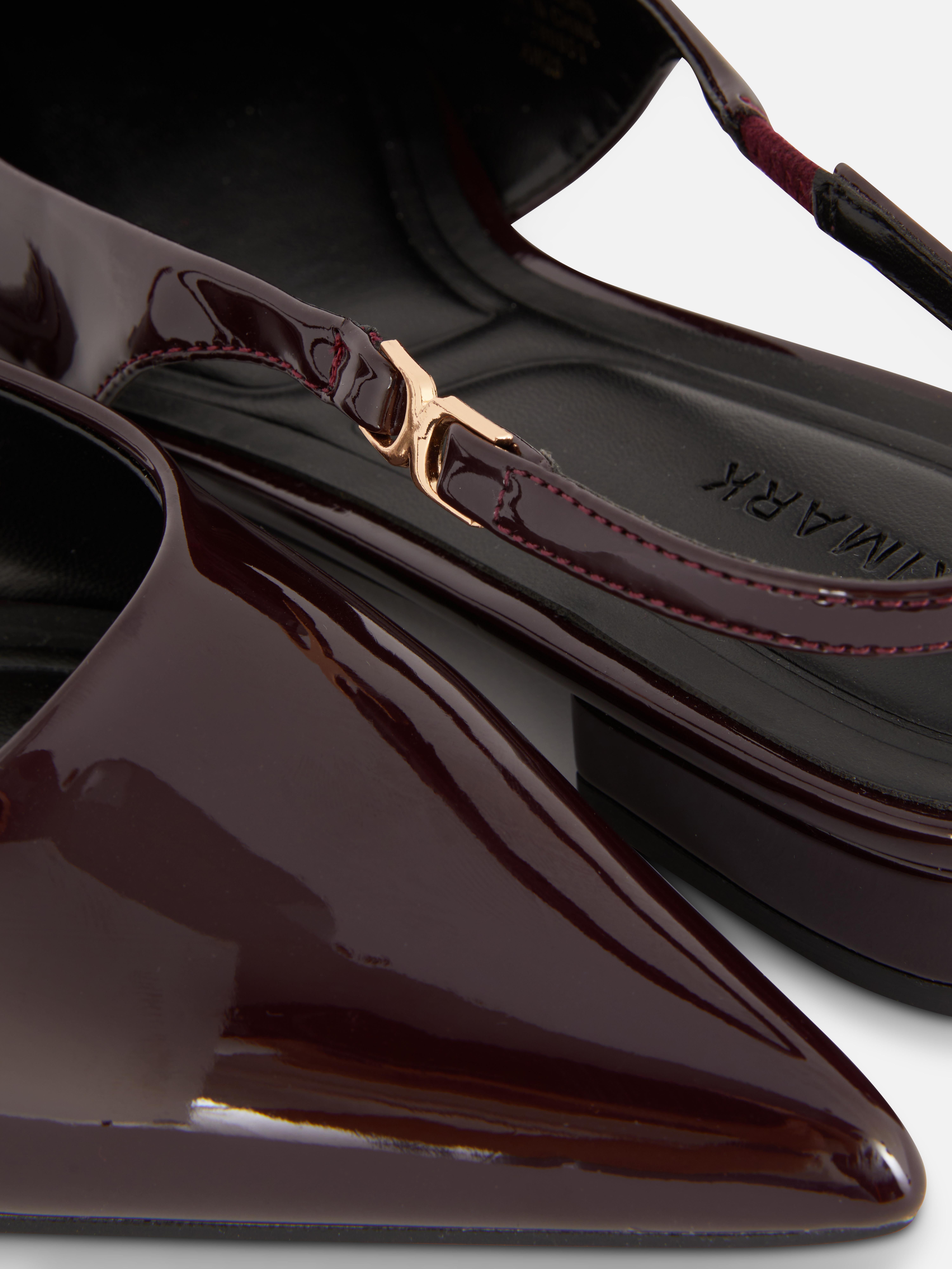 Pointed Slingback Flats