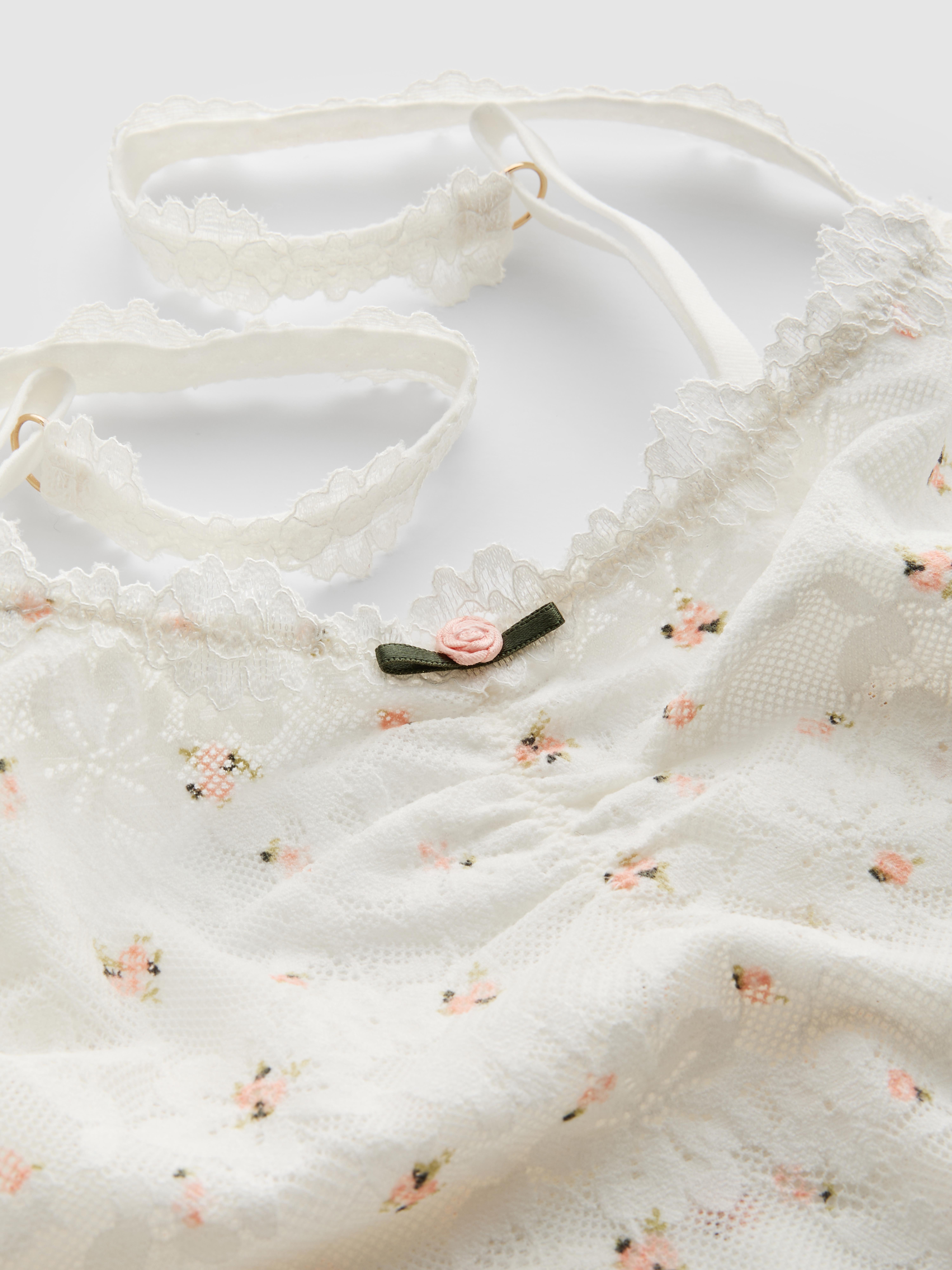 Conjunto cuecas/top alças renda