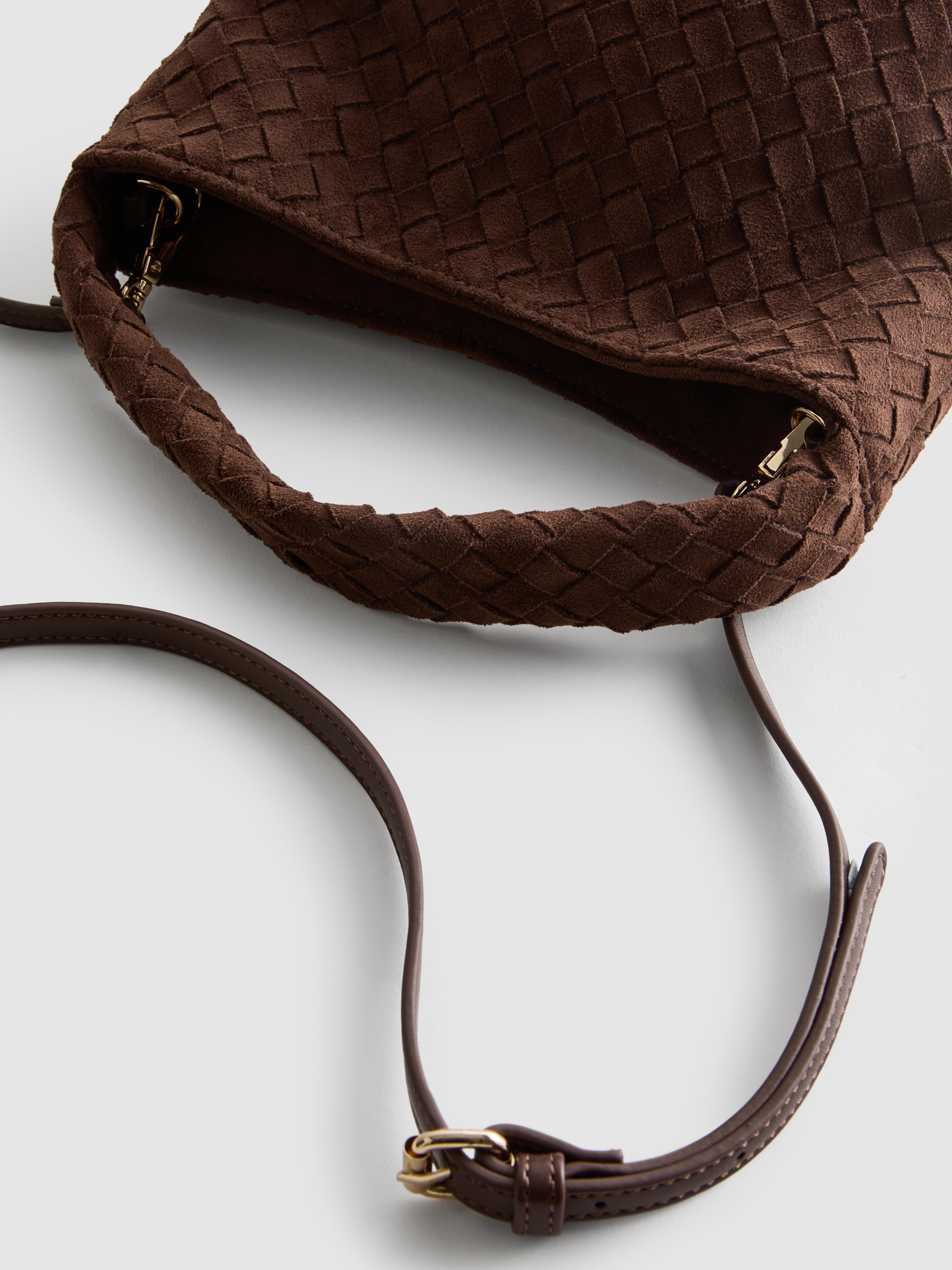 Minibolso bombonera tejido