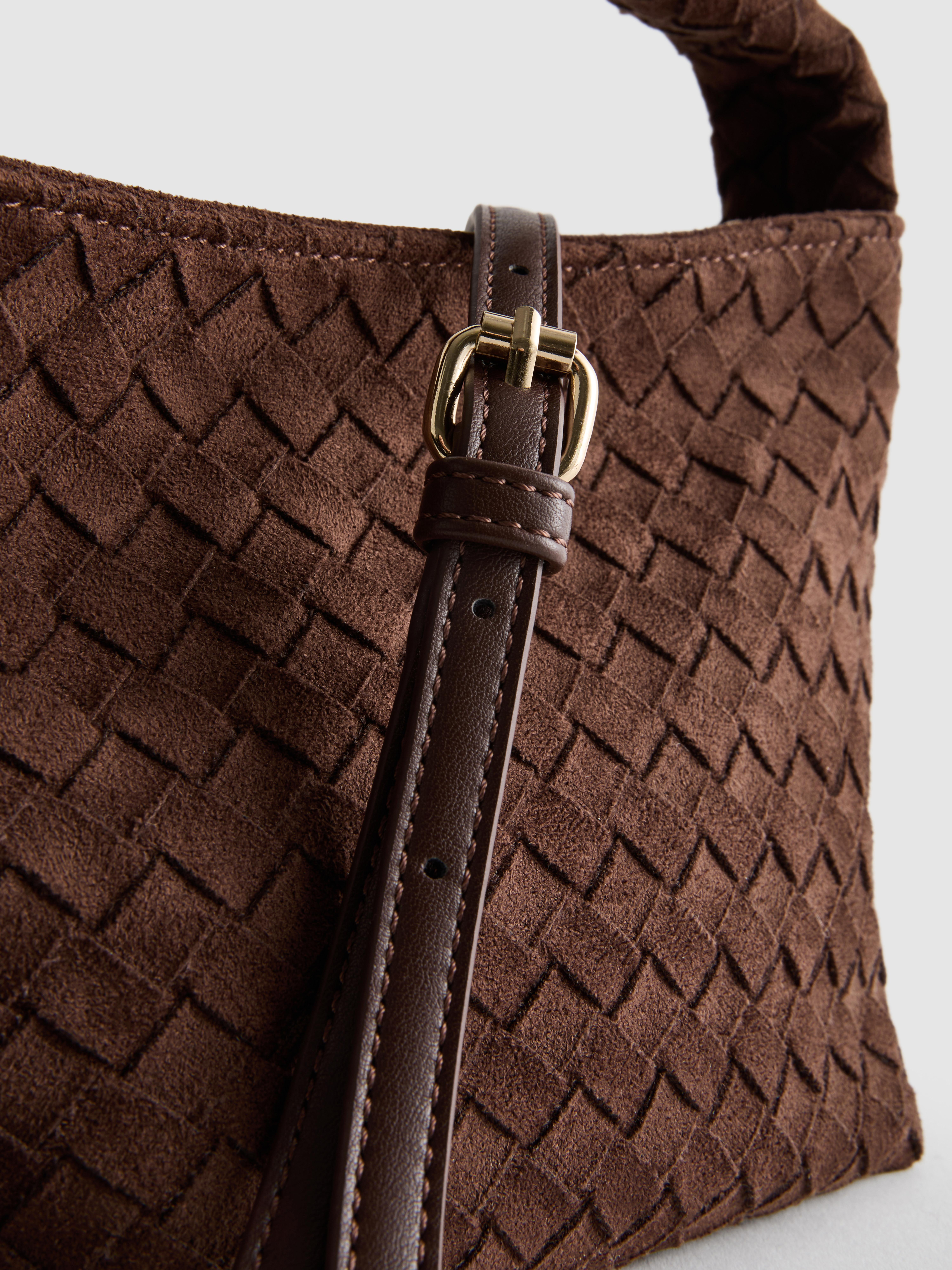 Minibolso bombonera tejido