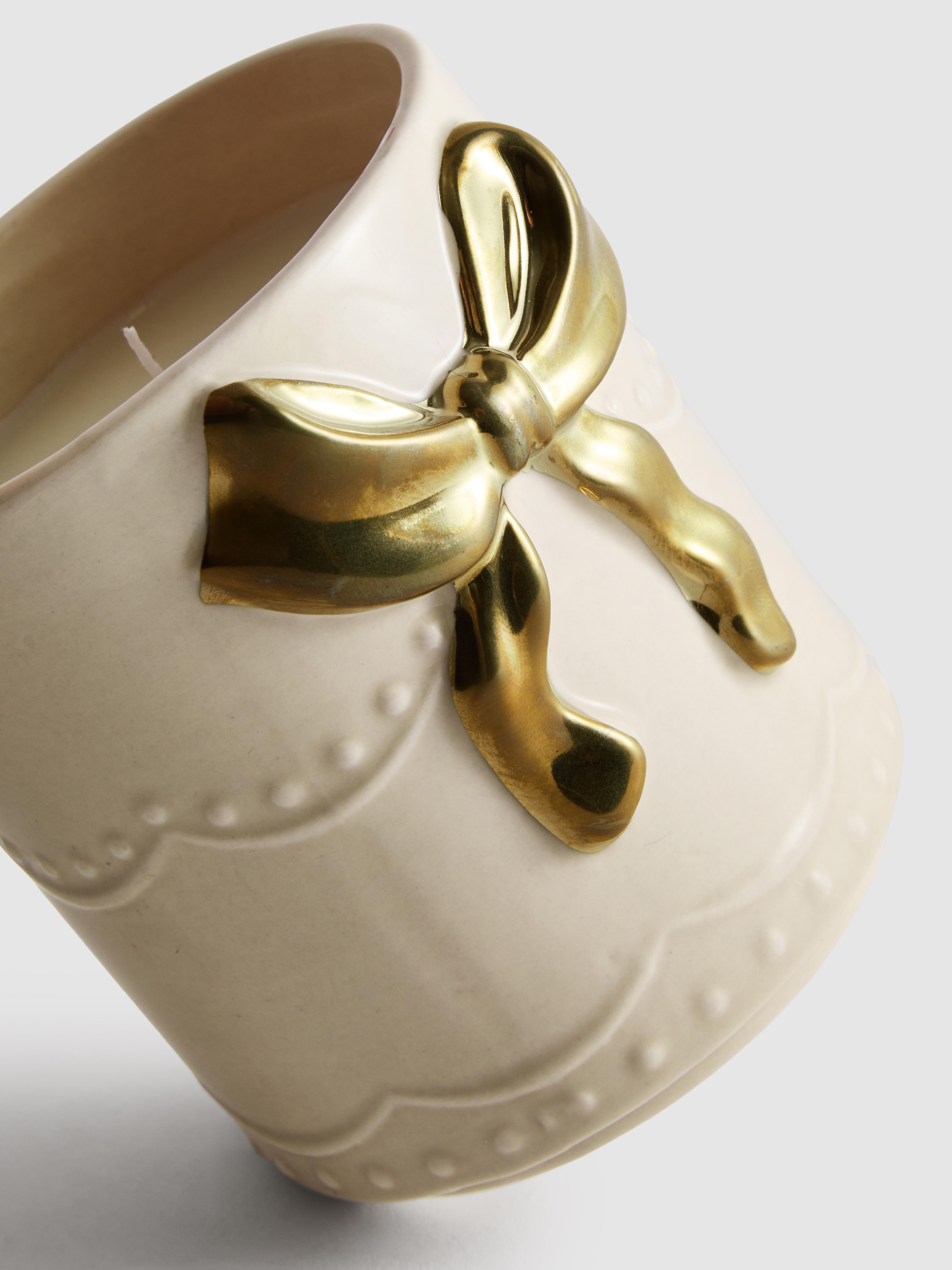 Scented Candle In Bow Container