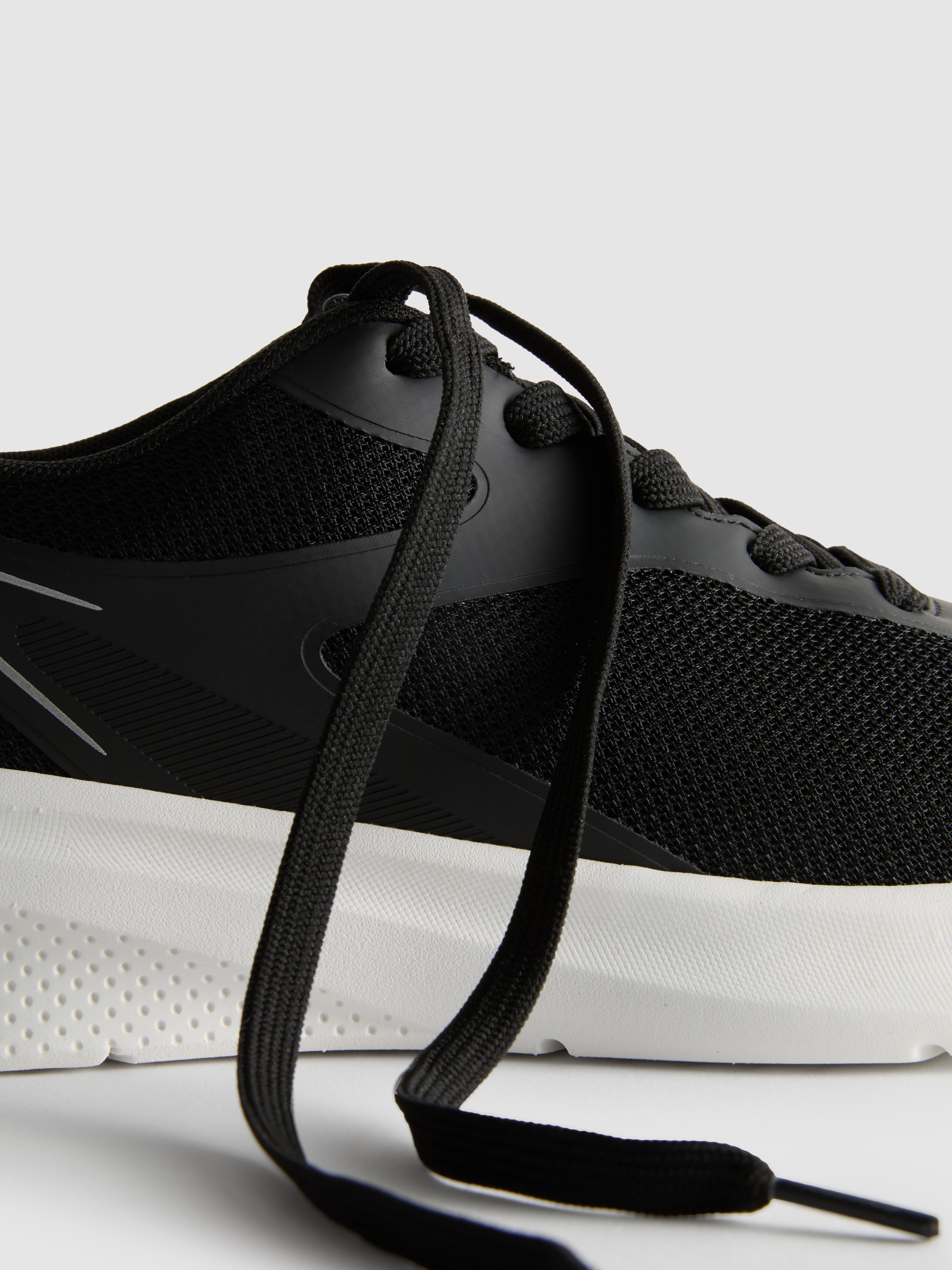 Women's Black Active Mesh Sneakers