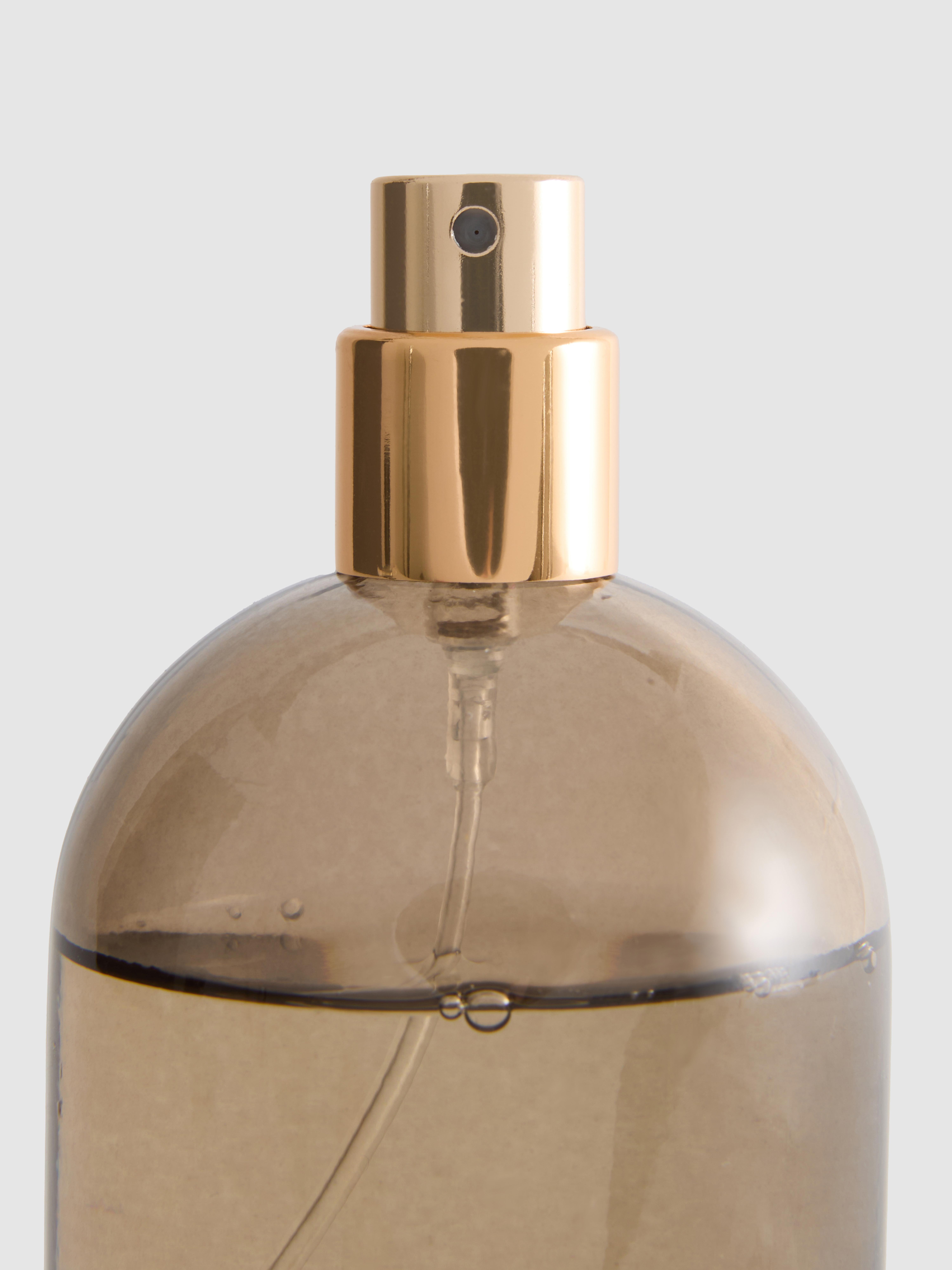 Kamerspray met bloemengeur