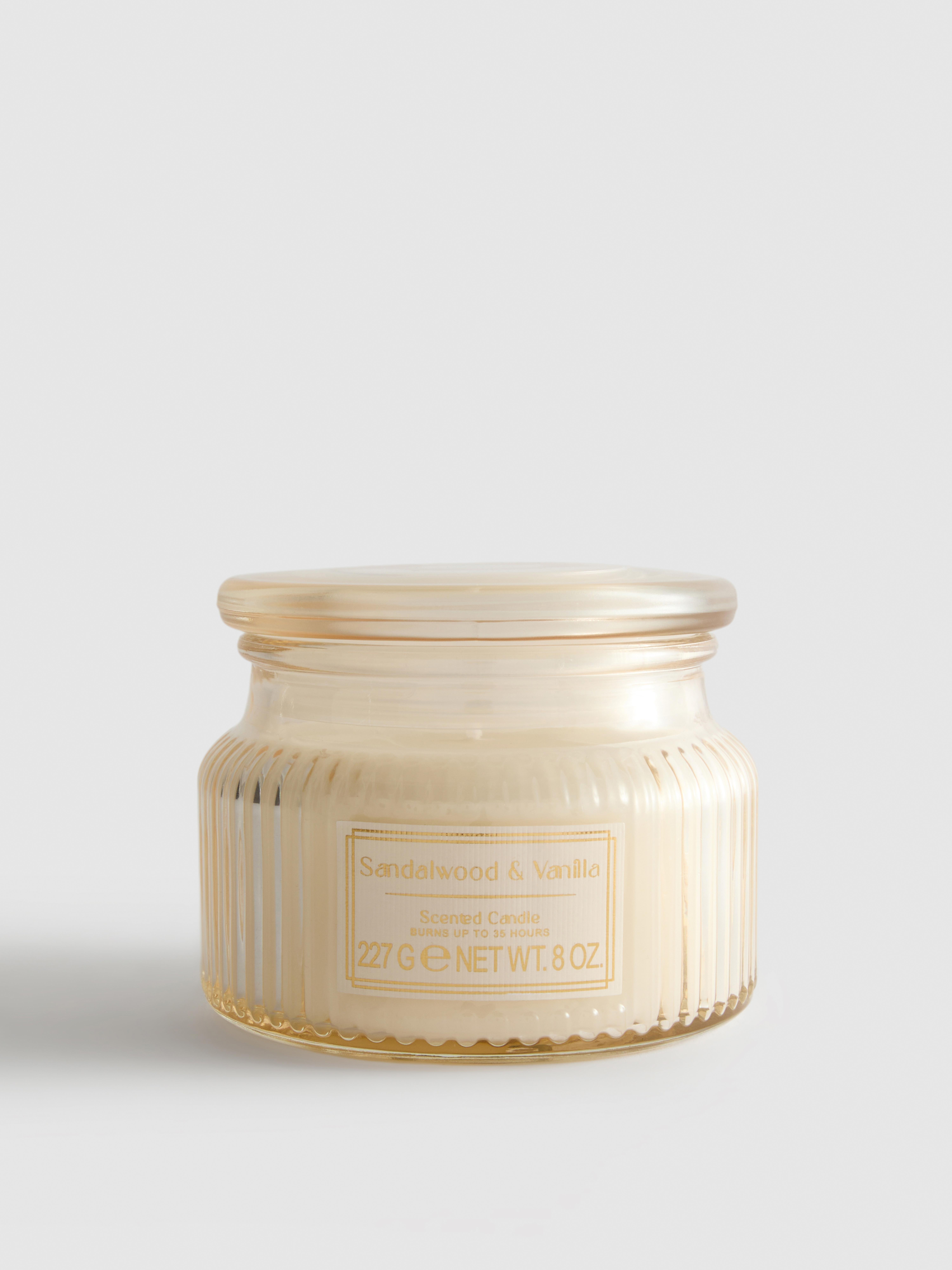 Cream Scented Candle In Fluted Glass J