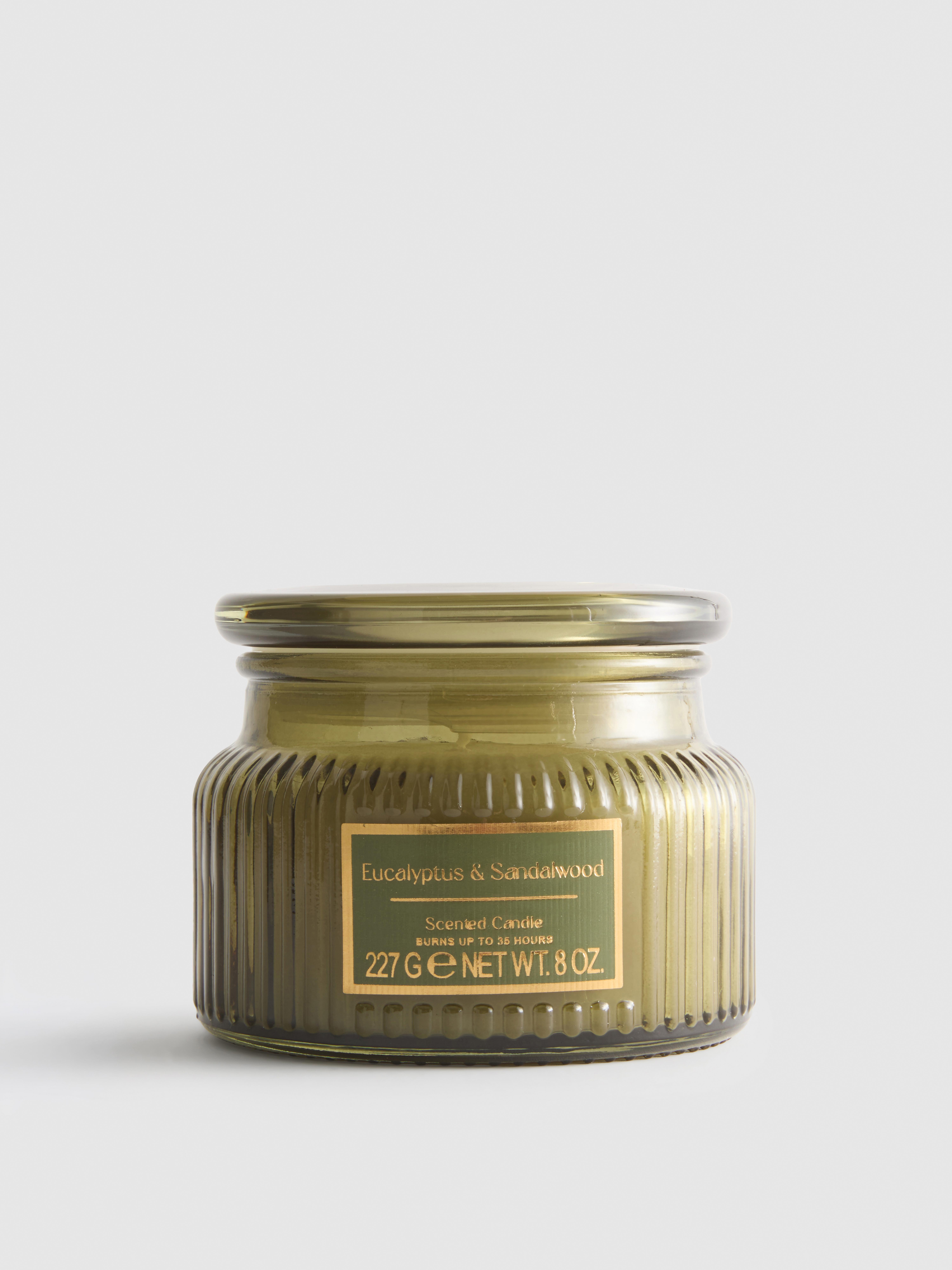 Geurkaars in geribbelde glazen pot Lichtgroen