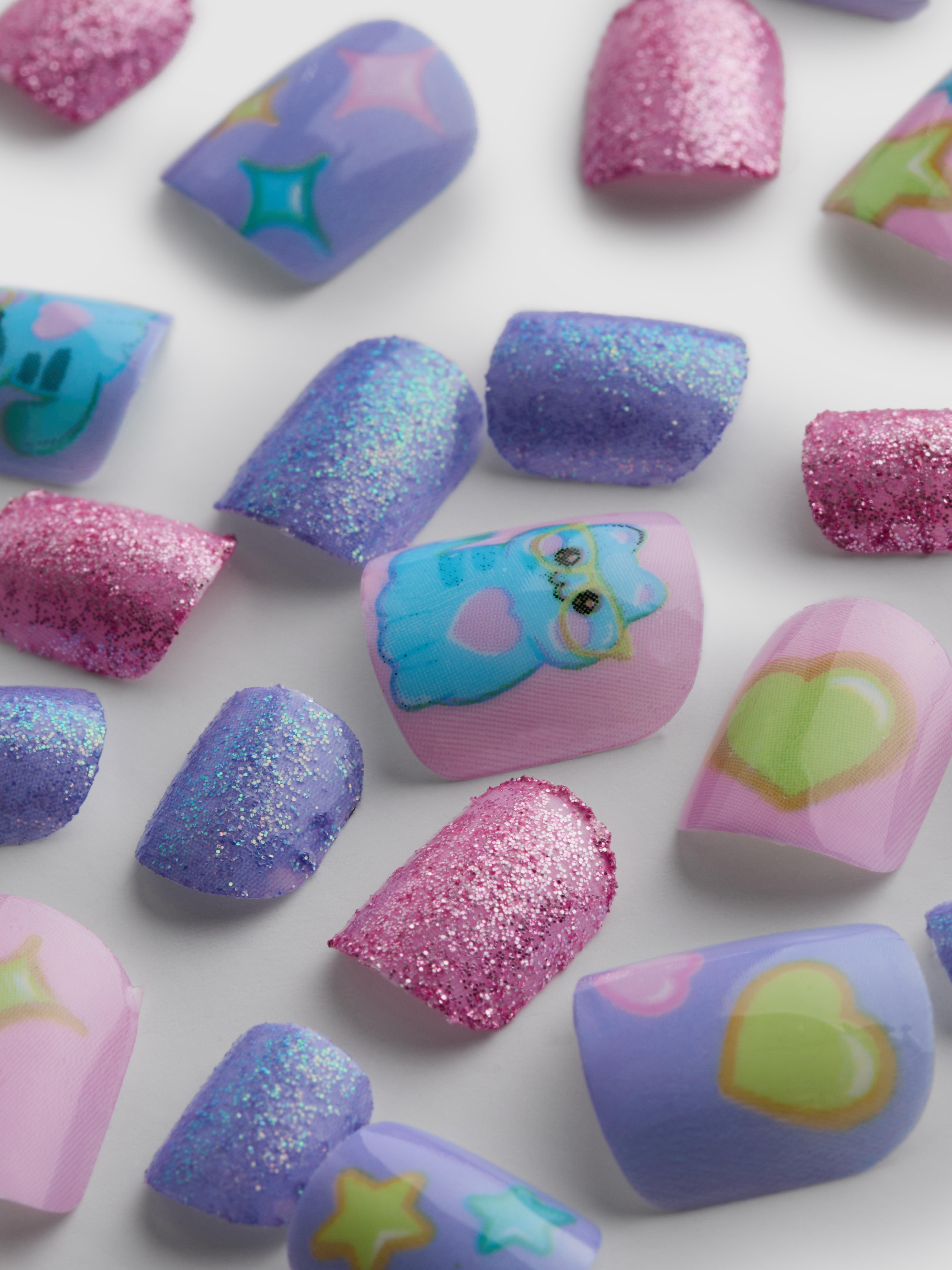 PS... Mini Press On False Nails
