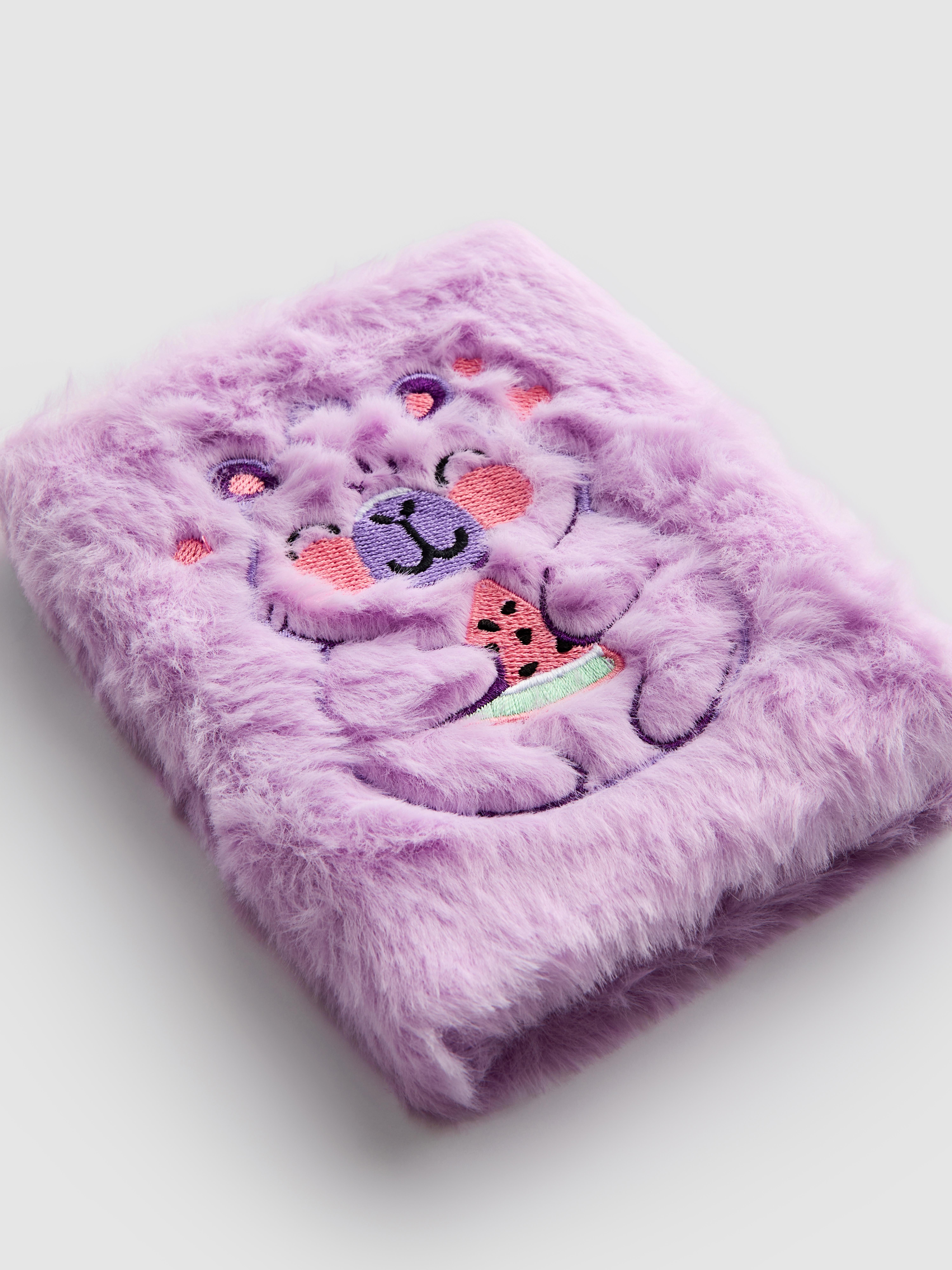 Pluizig make-uppalet met kat