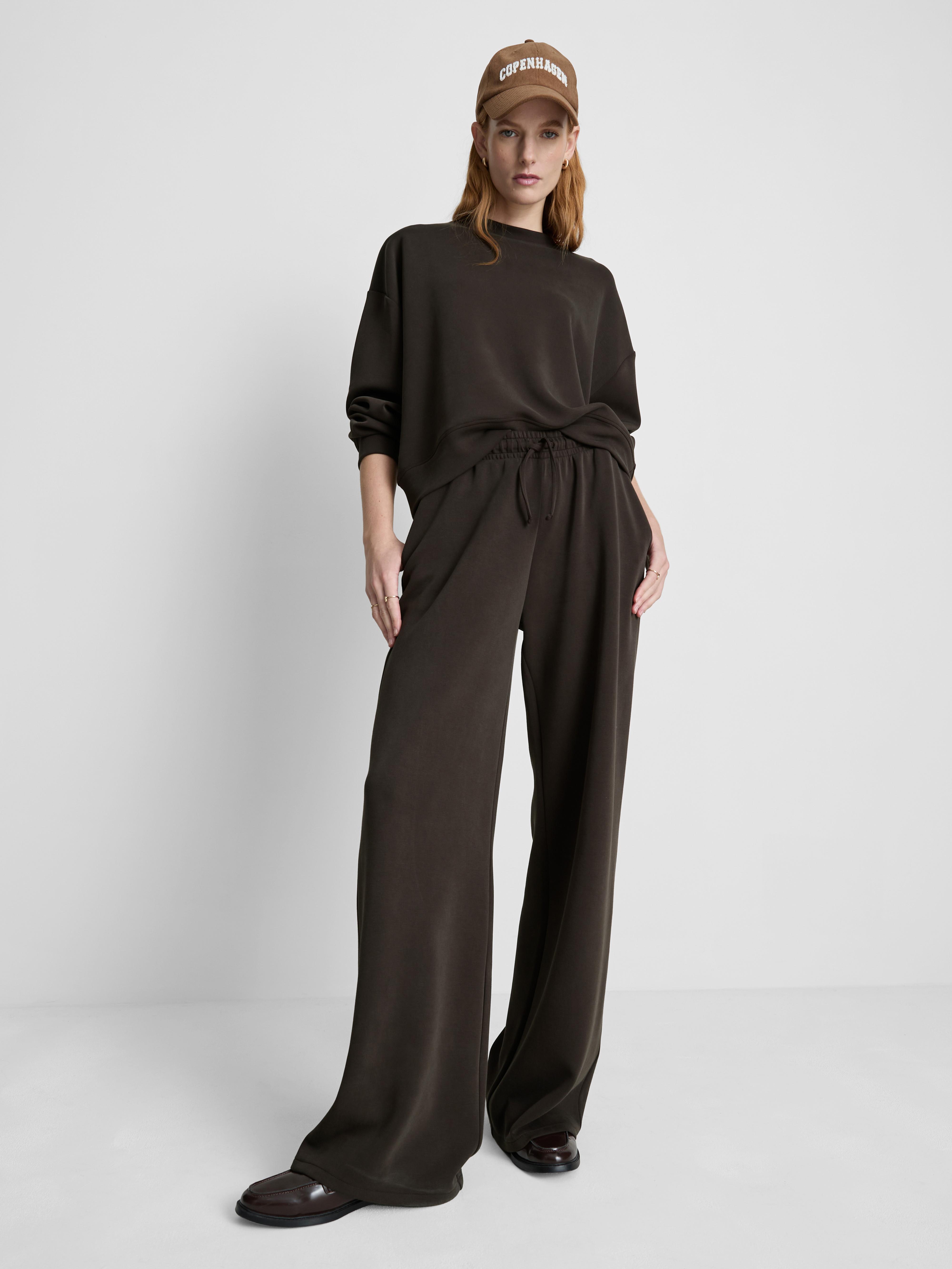 Široke hlače za prosti čas Paula Echevarría