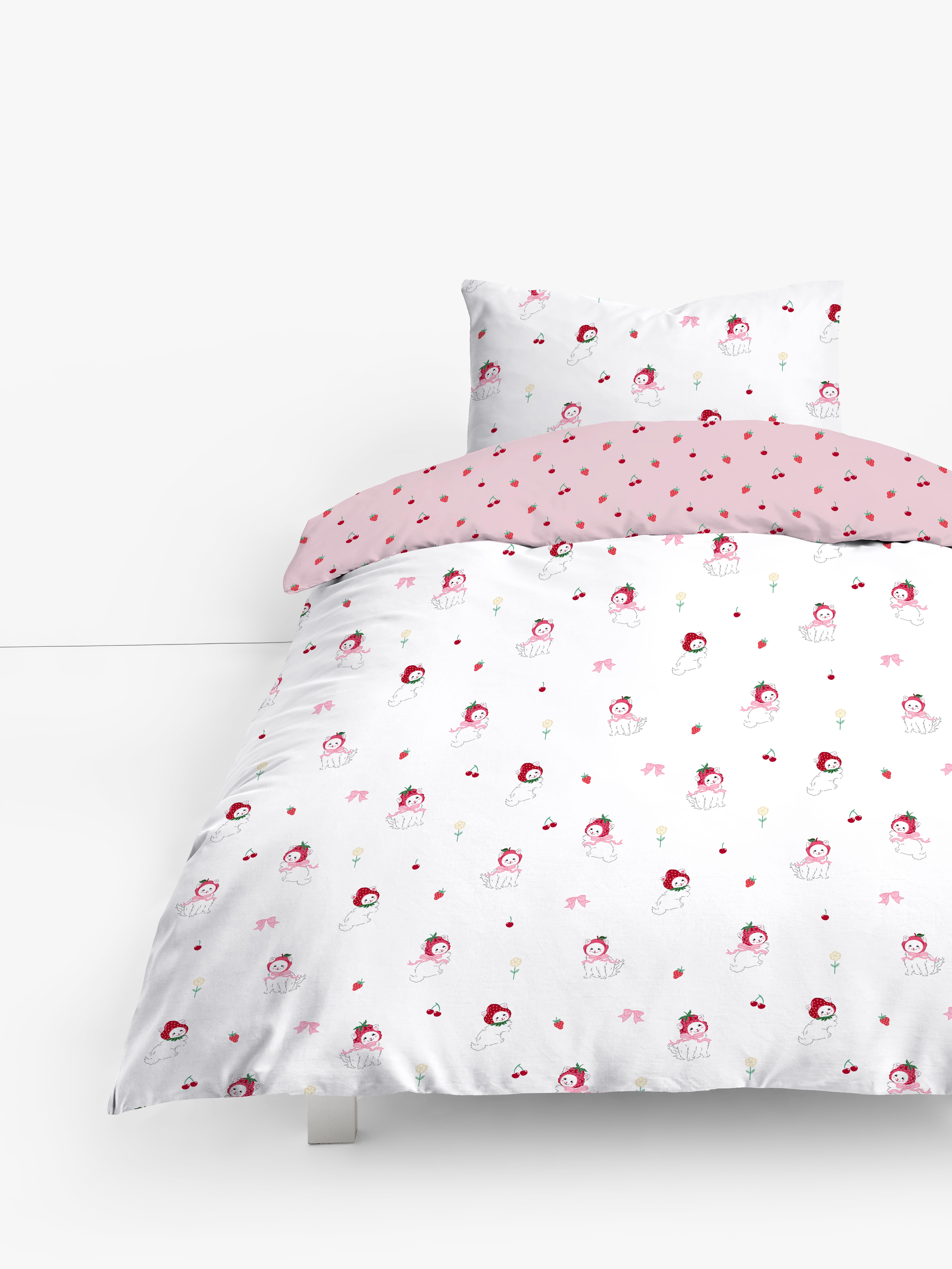 Cat And Fruit Single Bedset