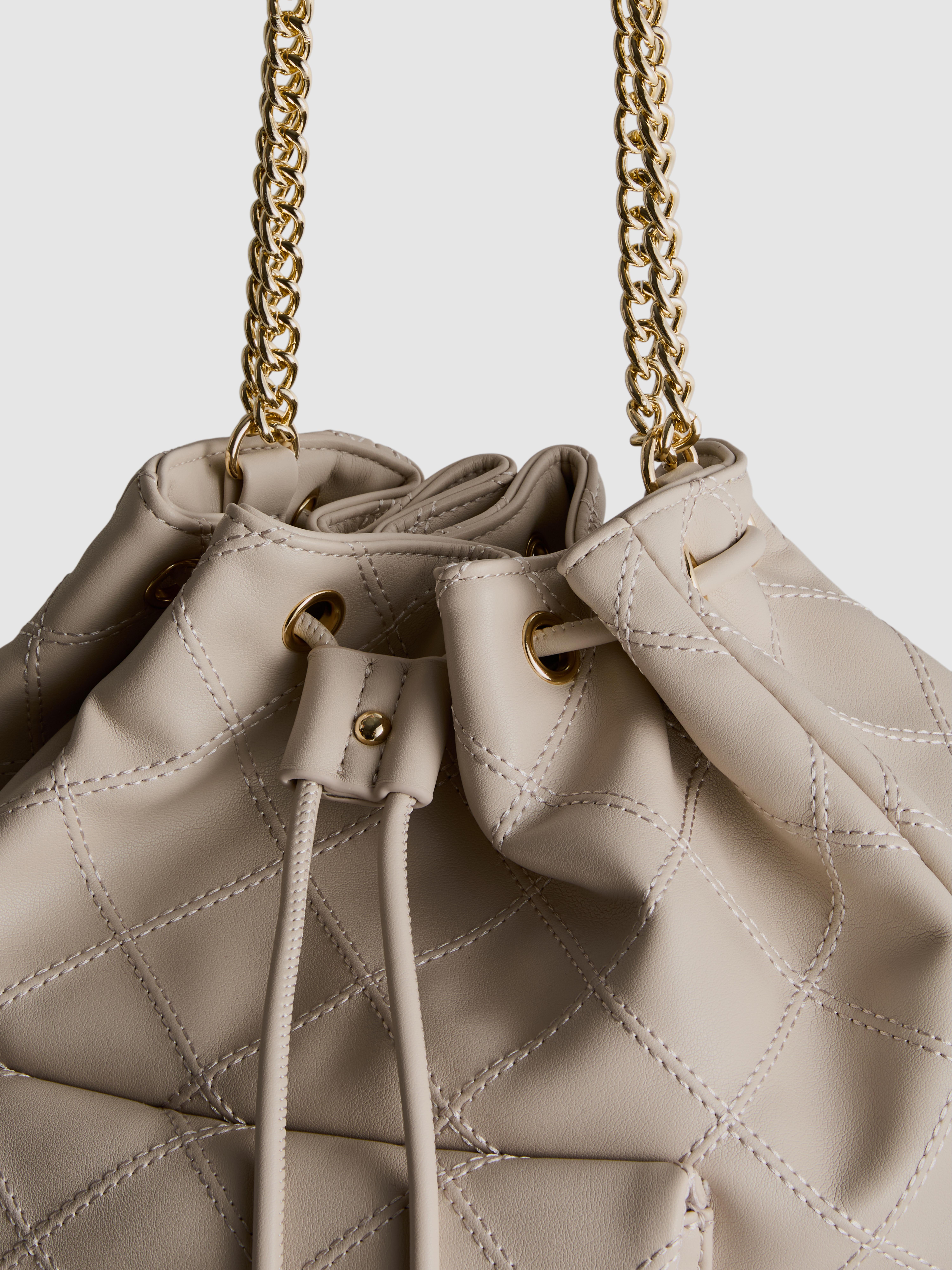 Women's Ivory Quilted Faux Leather Bucket Bag