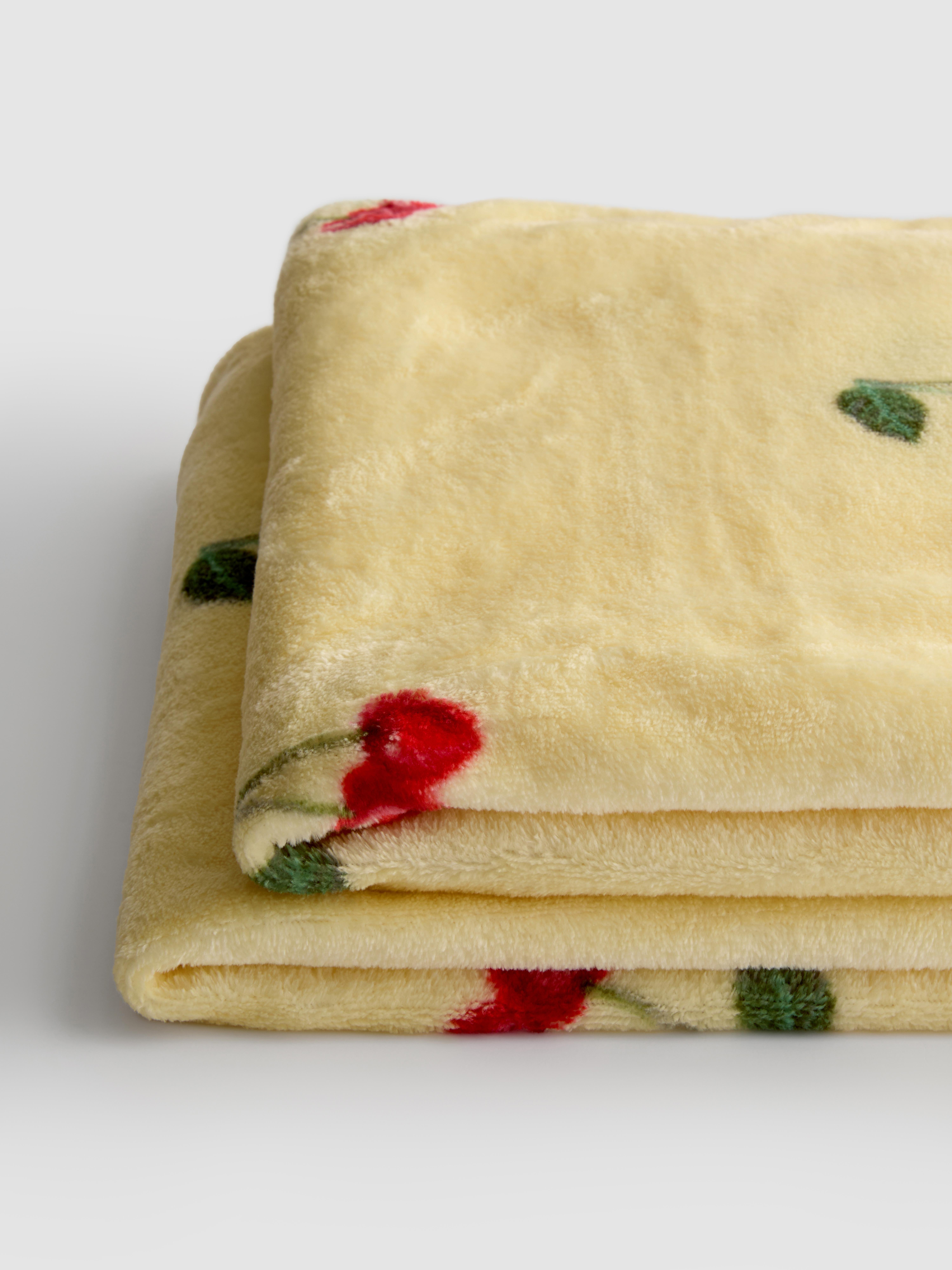 Přehoz s třešněmi