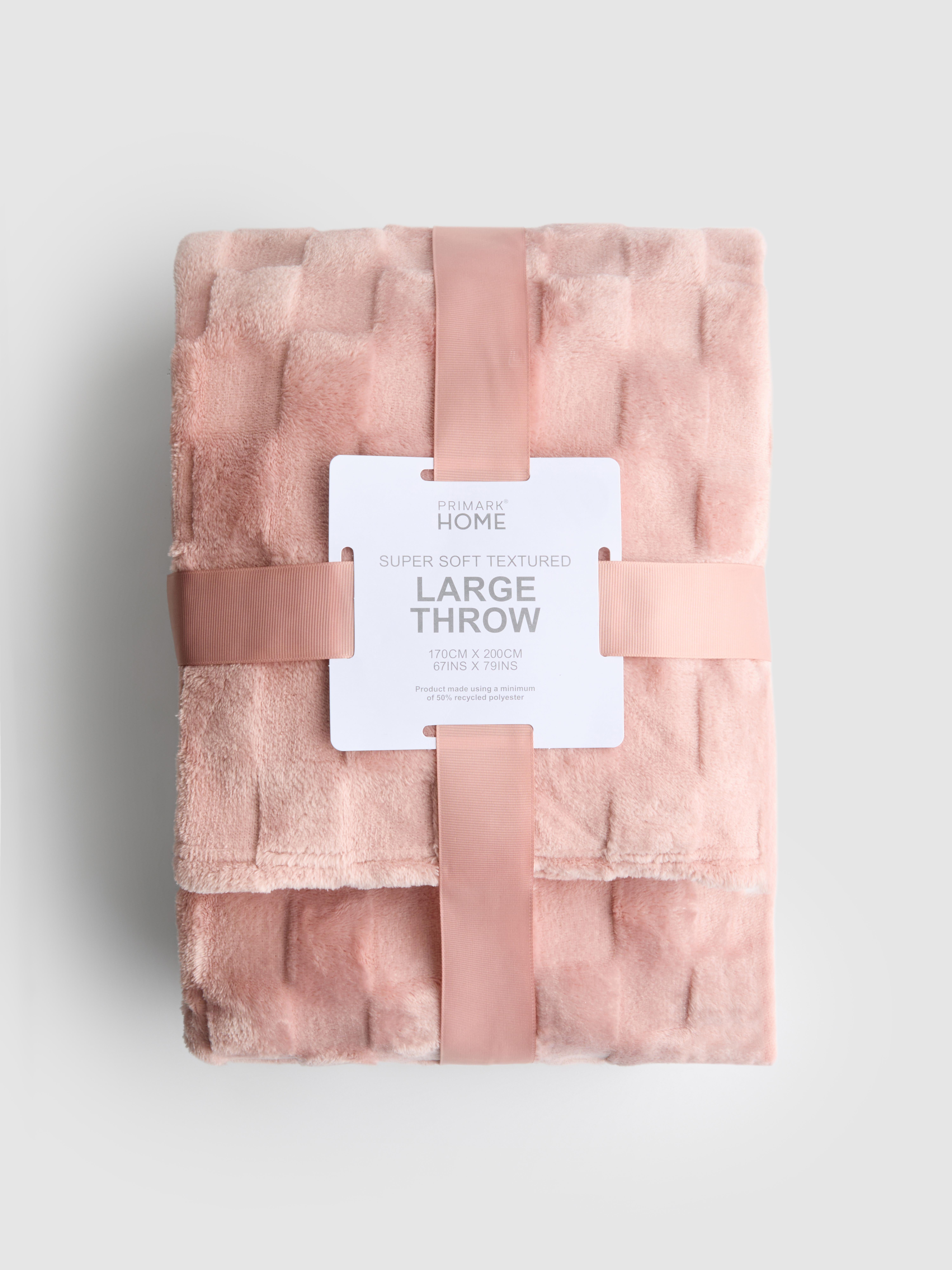 Large Checkerboard Throw