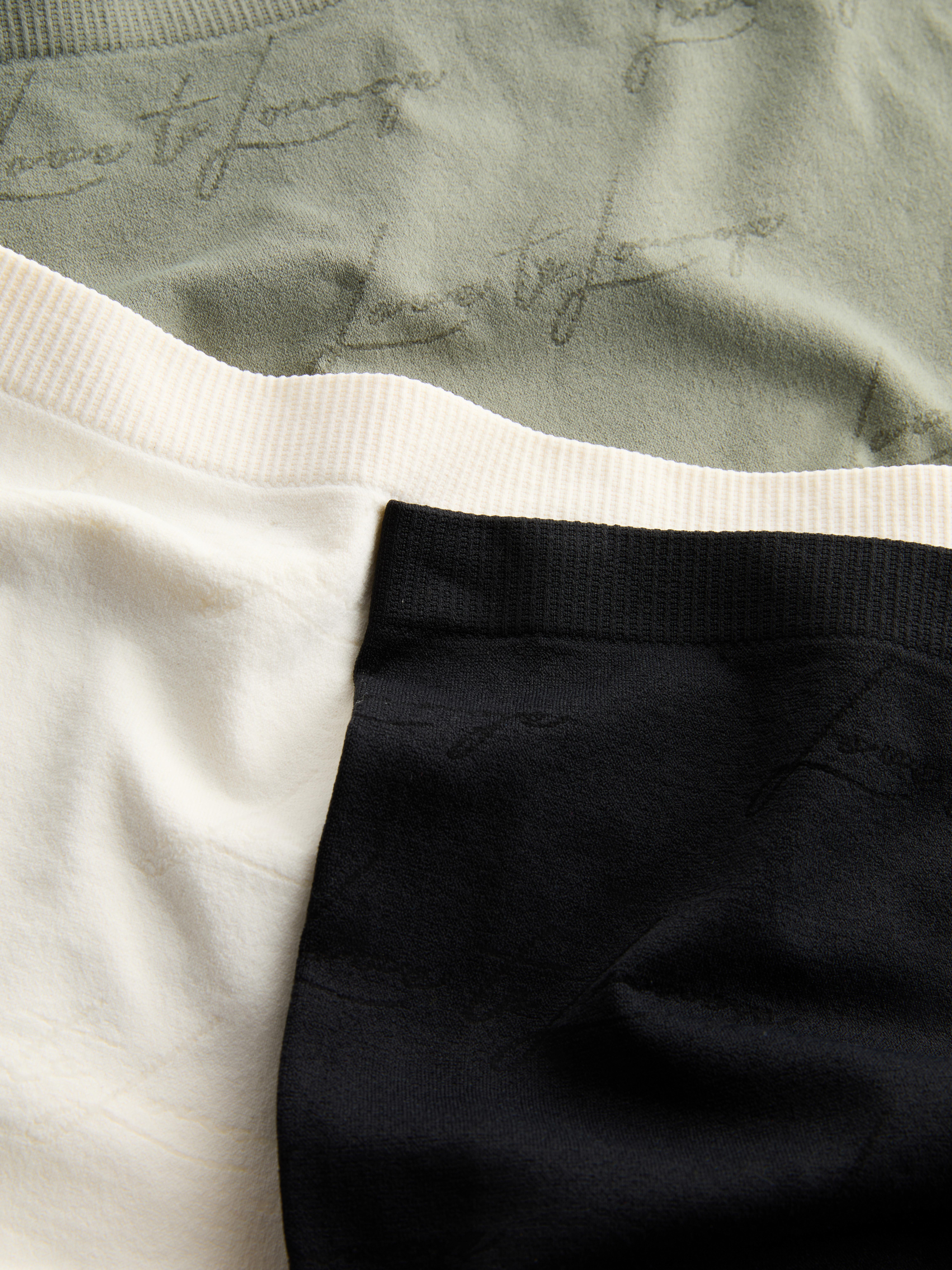 3pk Love To Lounge Boy Shorts
