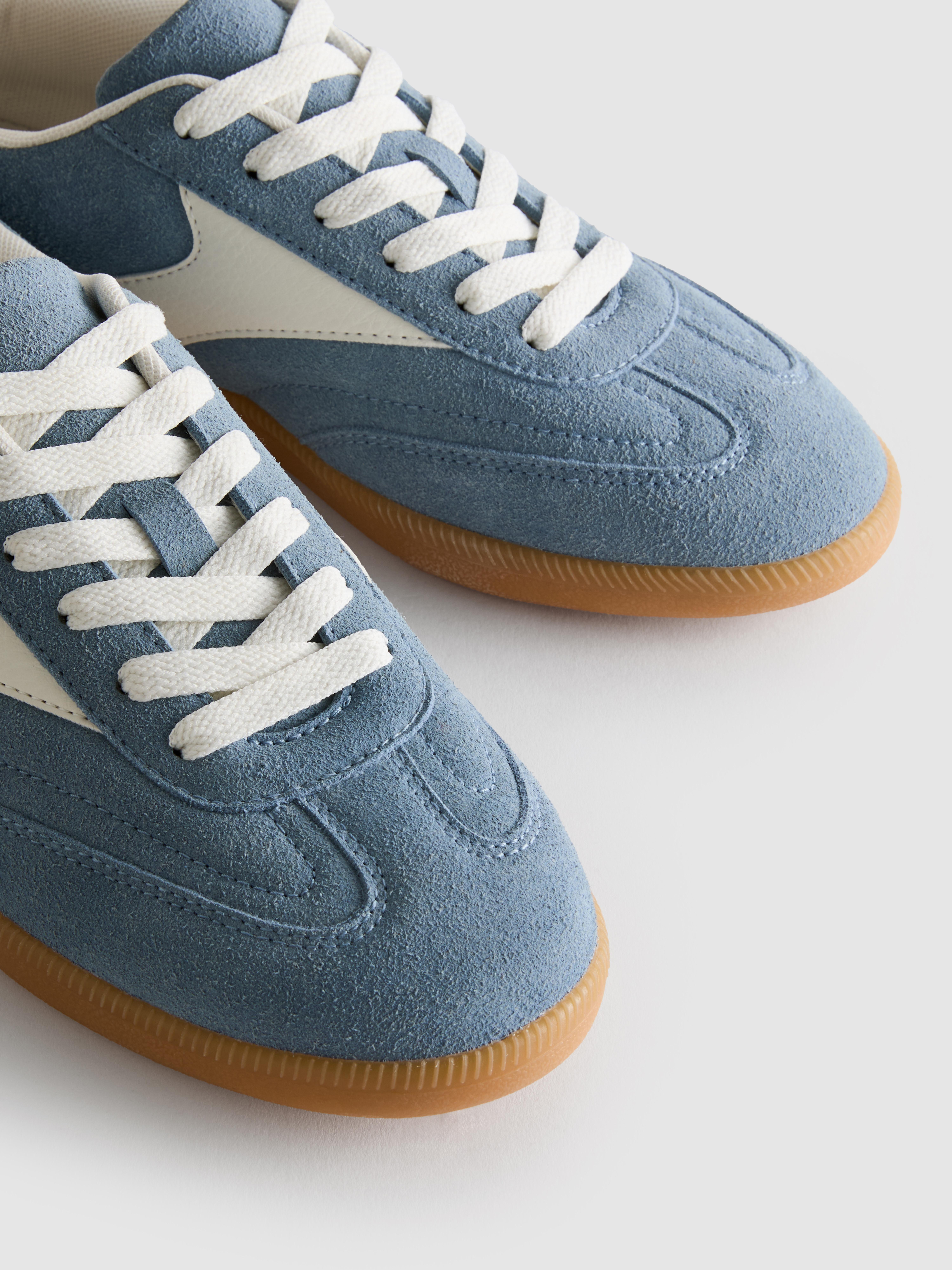 Women's Blue Faux Suede Gum Sole Low Top Sneakers