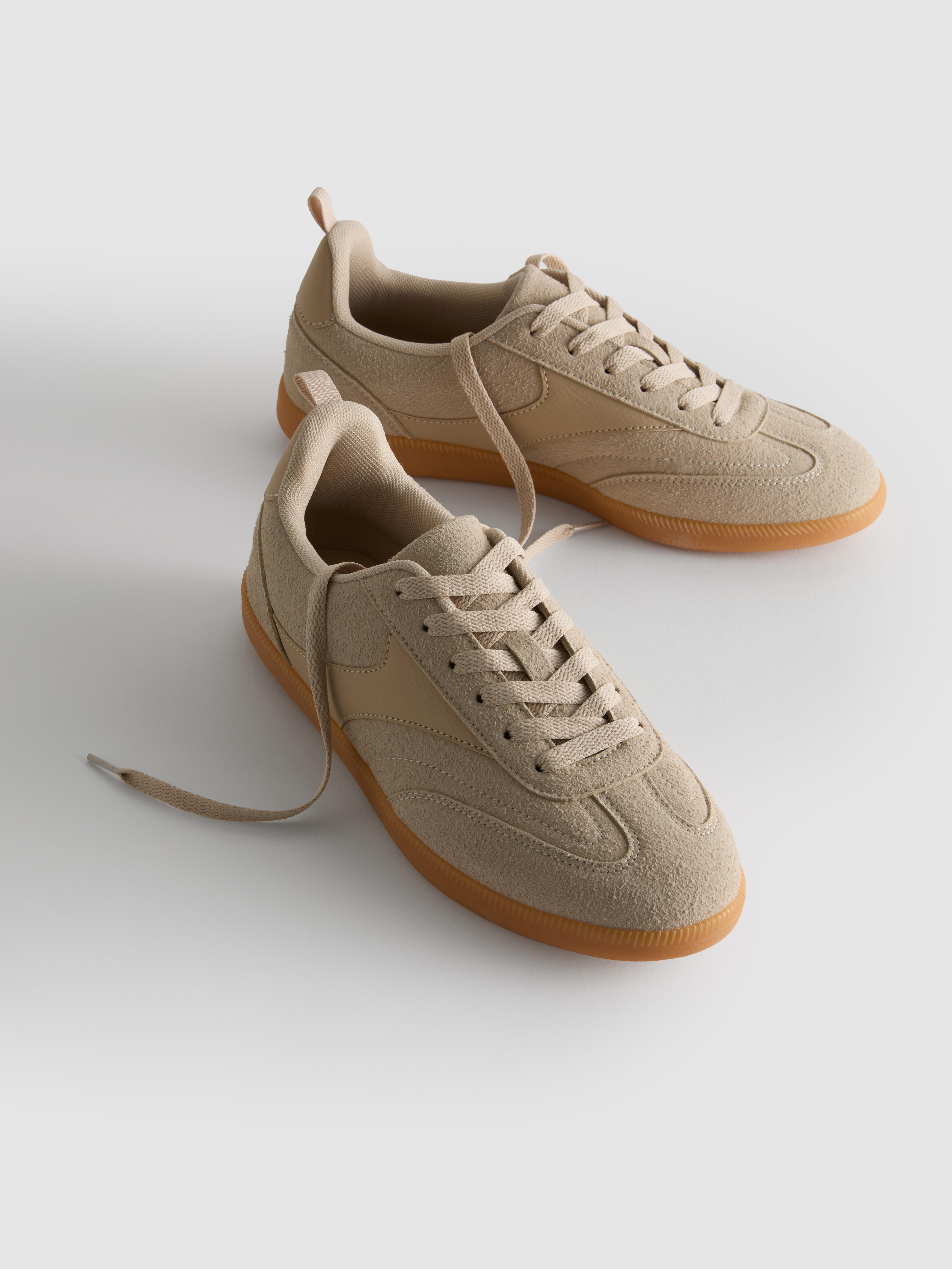 Women's Sand Faux Suede Gum Sole Low Top Sneakers