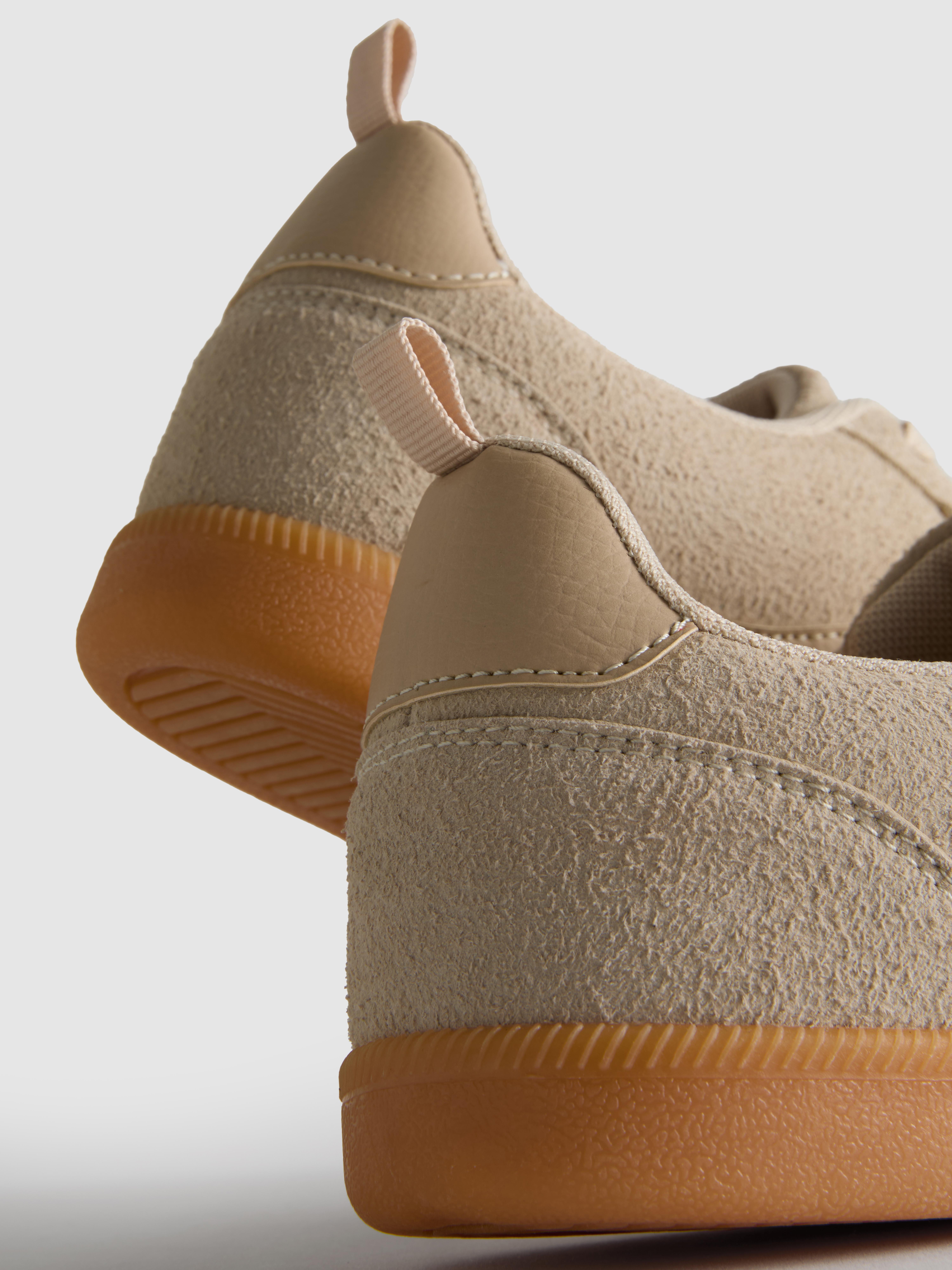 Women's Sand Faux Suede Gum Sole Low Top Sneakers